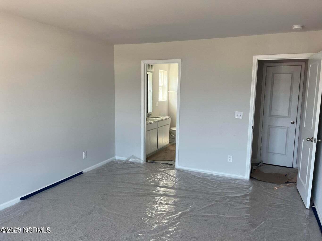 1746 E Coronado Avenue SE