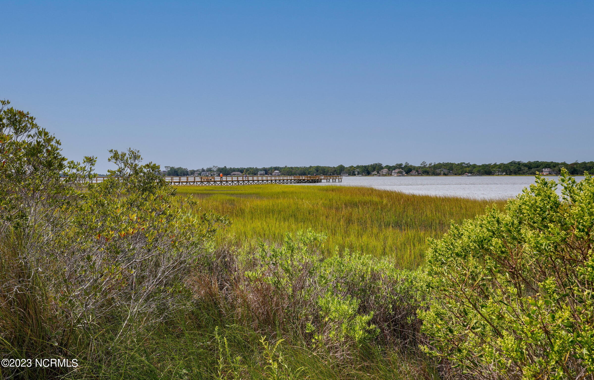 674 Beachwood Drive SE