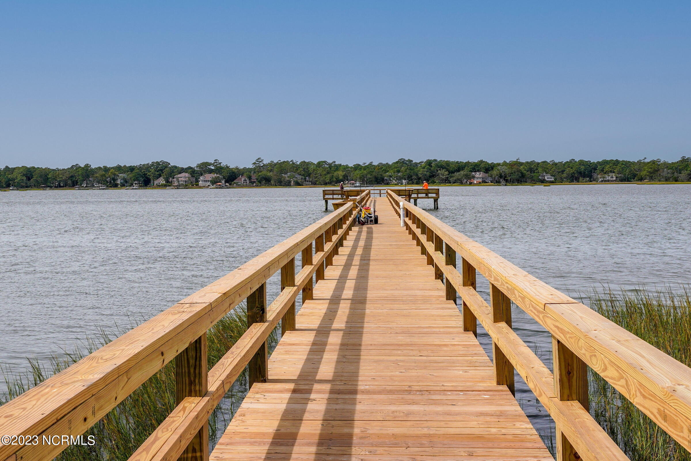 674 Beachwood Drive SE