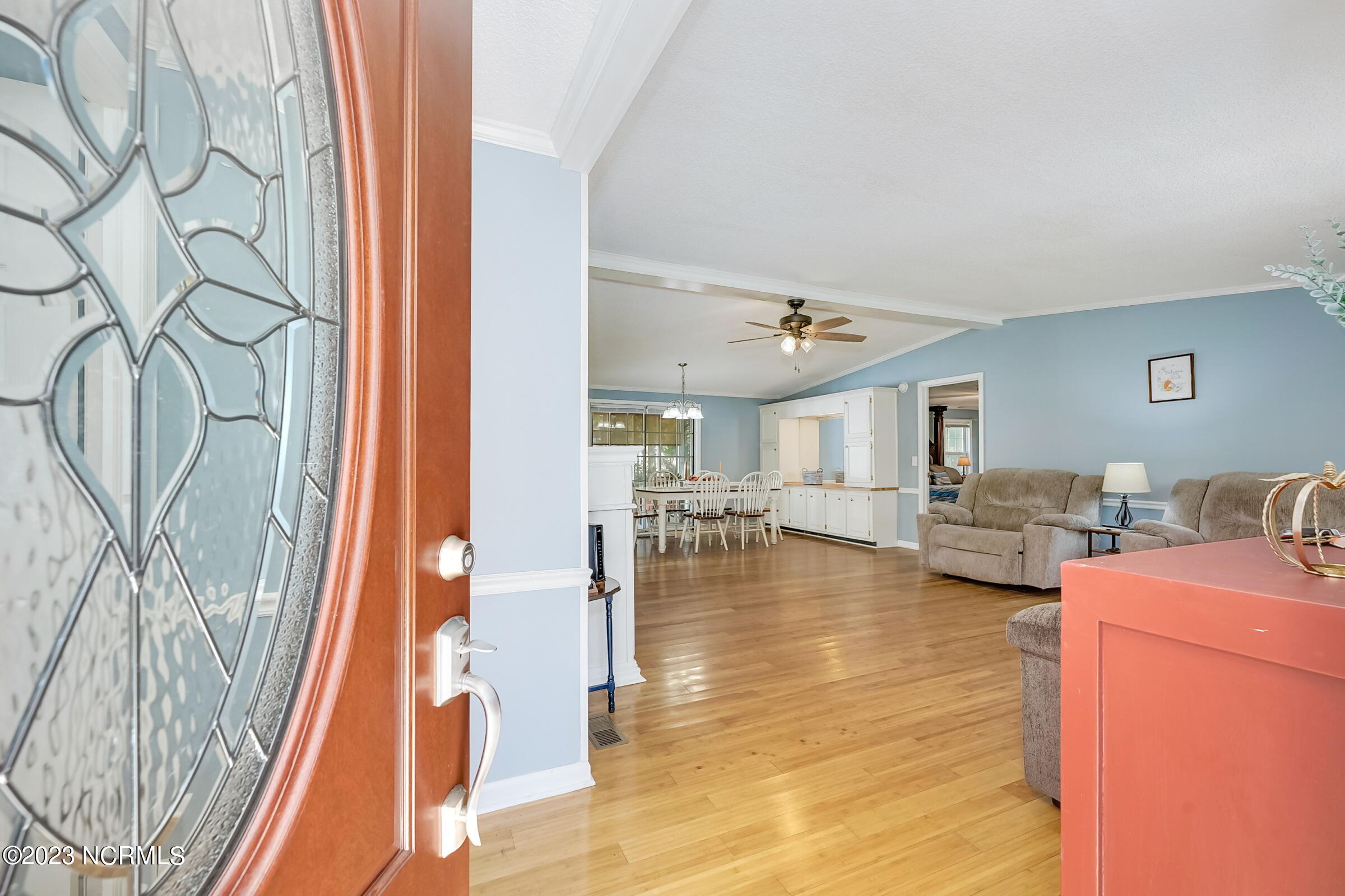 674 Beachwood Drive SE