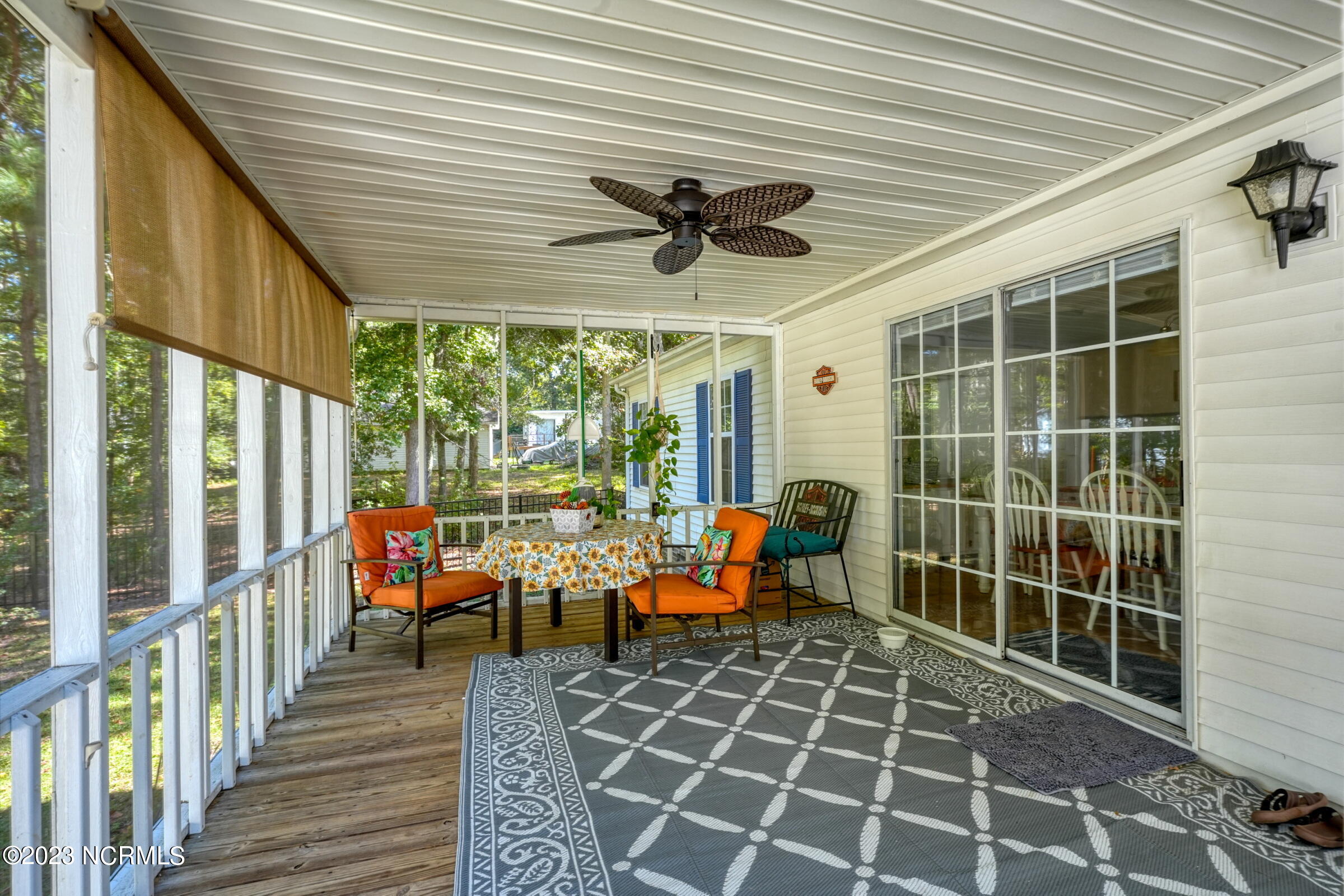 674 Beachwood Drive SE