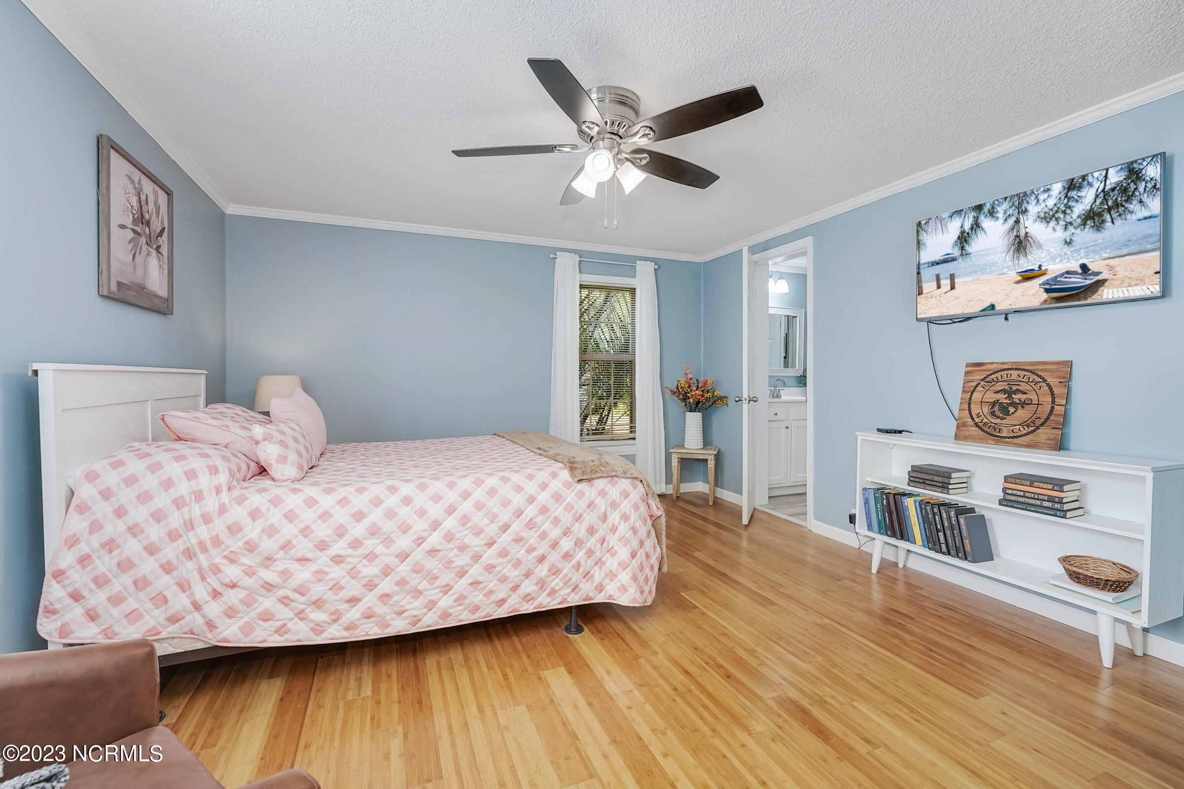 674 Beachwood Drive SE