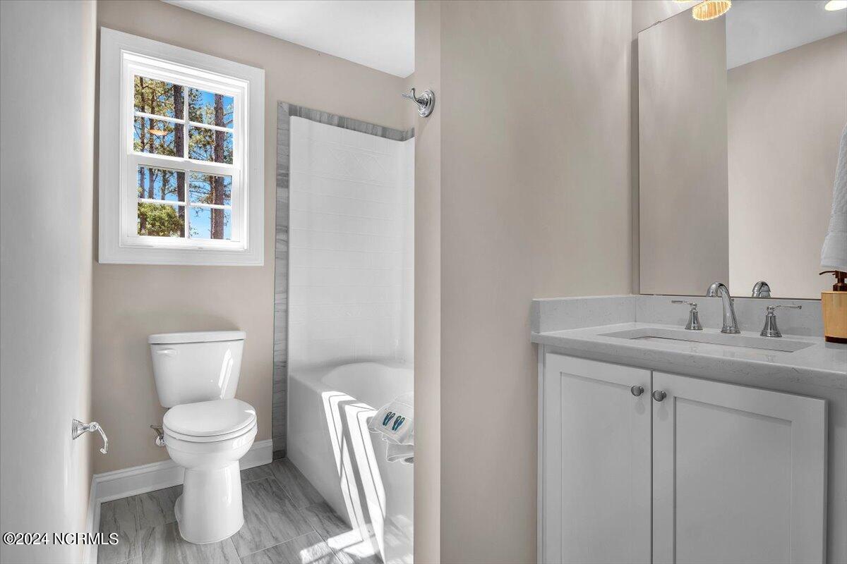 994 Ashburton Road SE