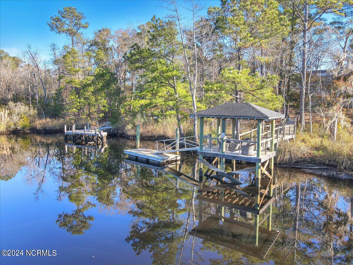 994 Ashburton Road SE