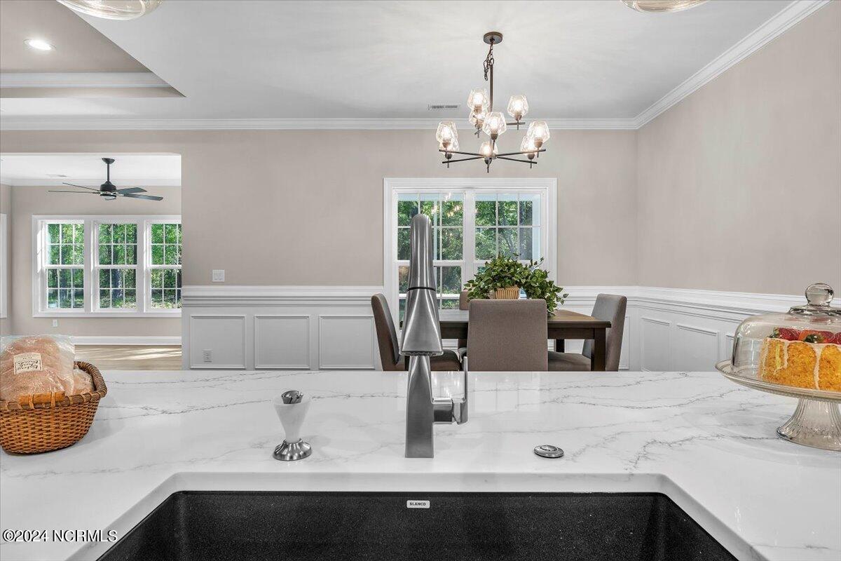 994 Ashburton Road SE