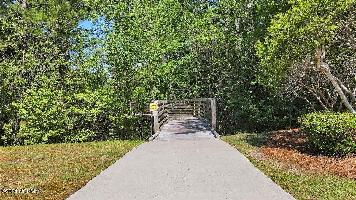 994 Ashburton Road SE