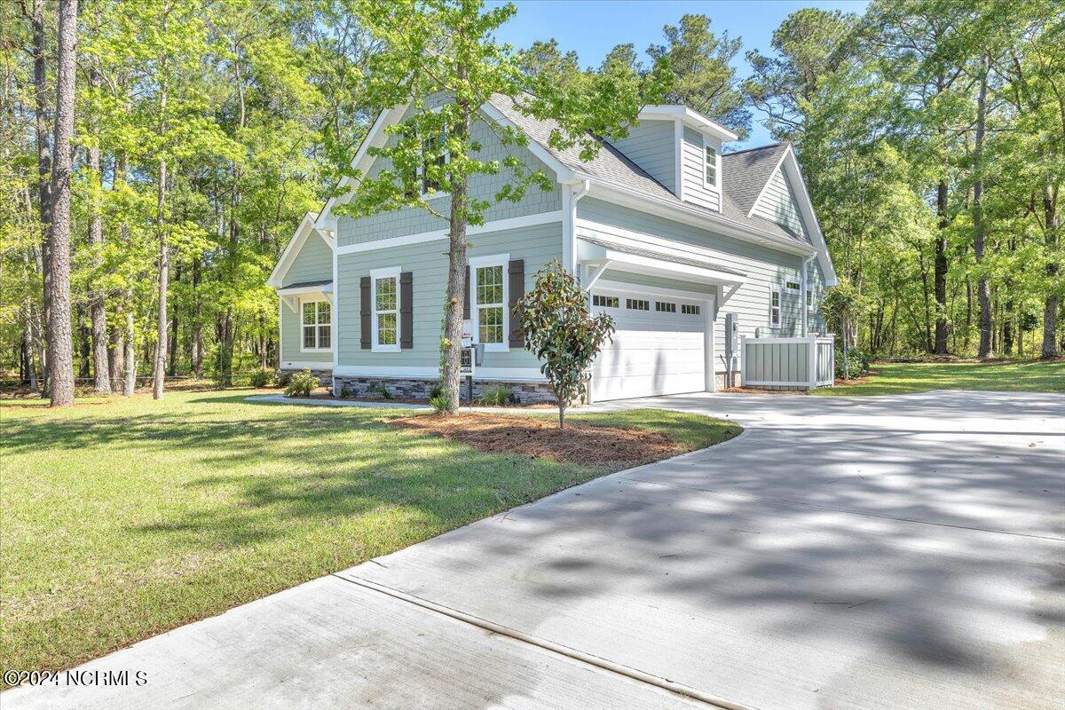 994 Ashburton Road SE