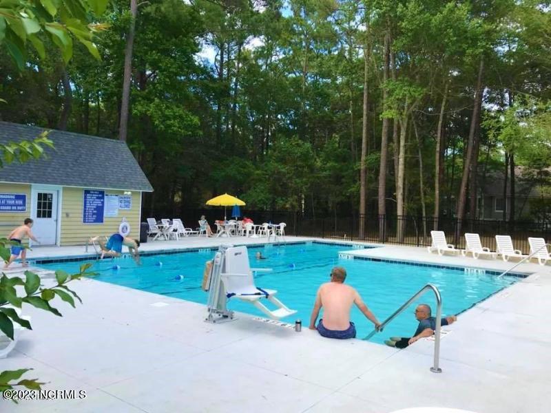 673 47 Carolina Bay Court