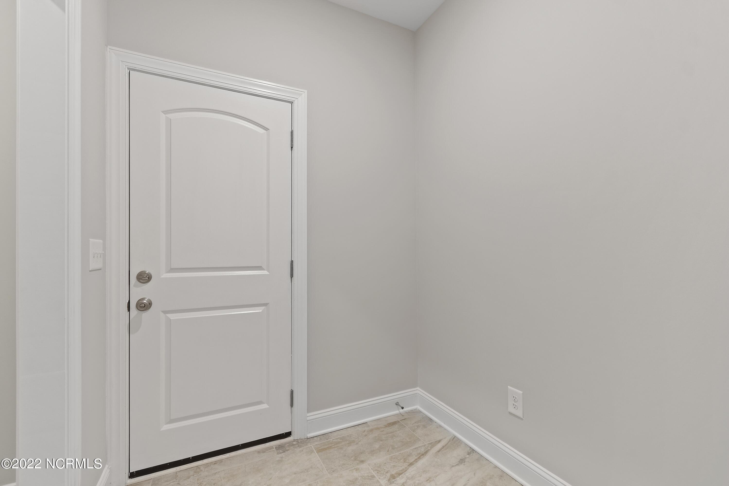 80 S Fayetteville Road