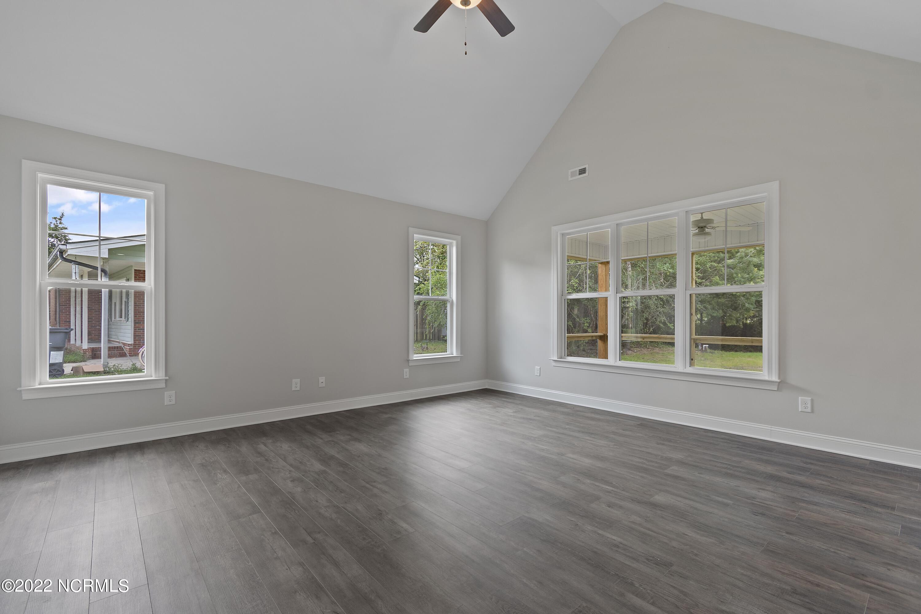 80 S Fayetteville Road