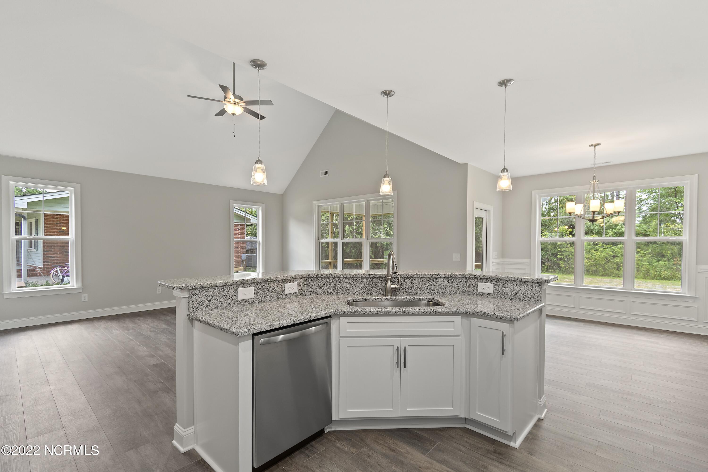 80 S Fayetteville Road