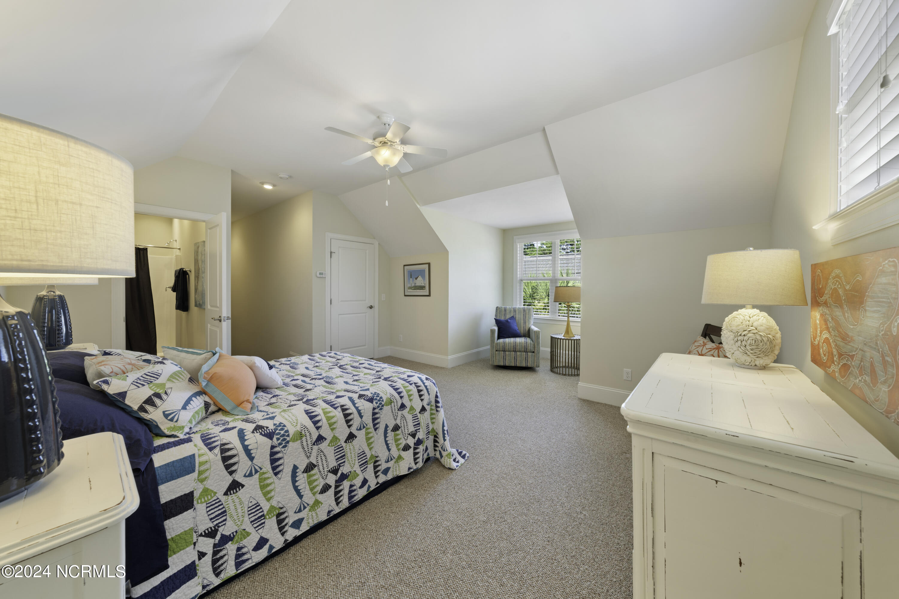 2926 Moorings Way SE