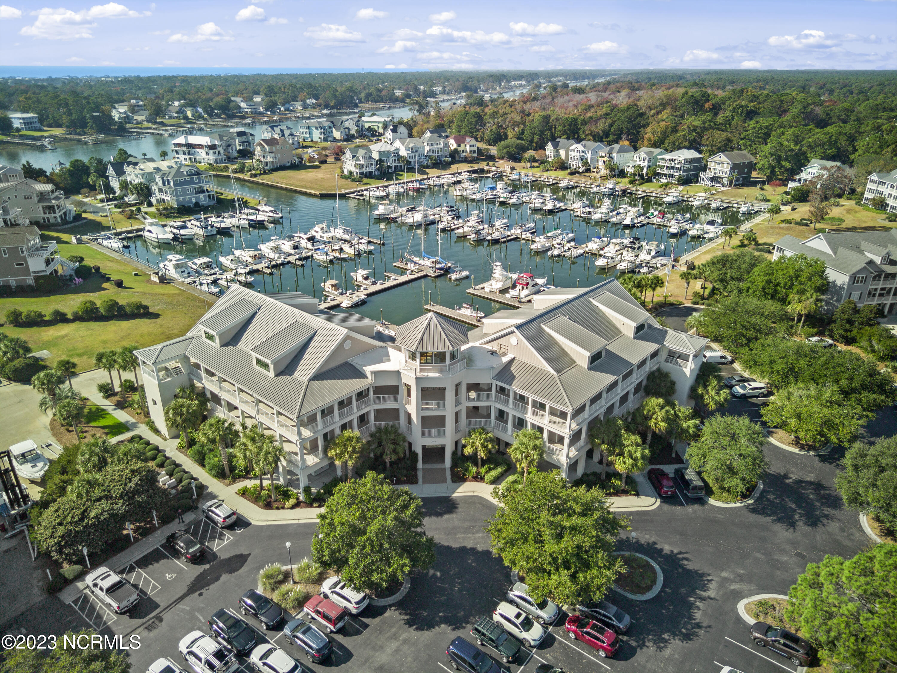 2926 Moorings Way SE