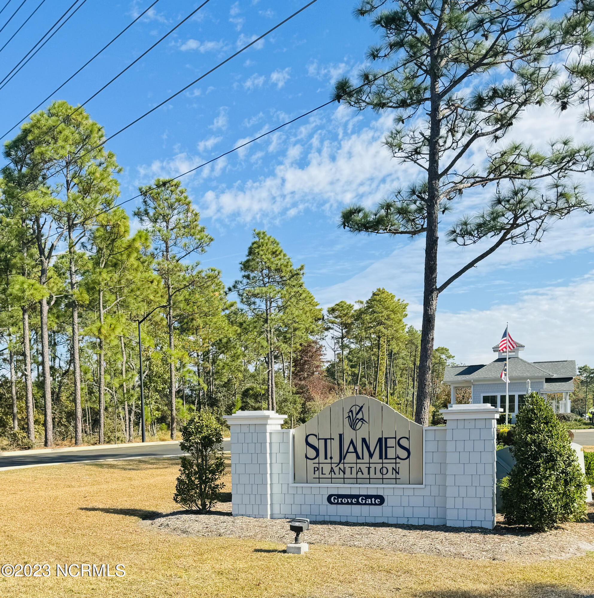 2926 Moorings Way SE