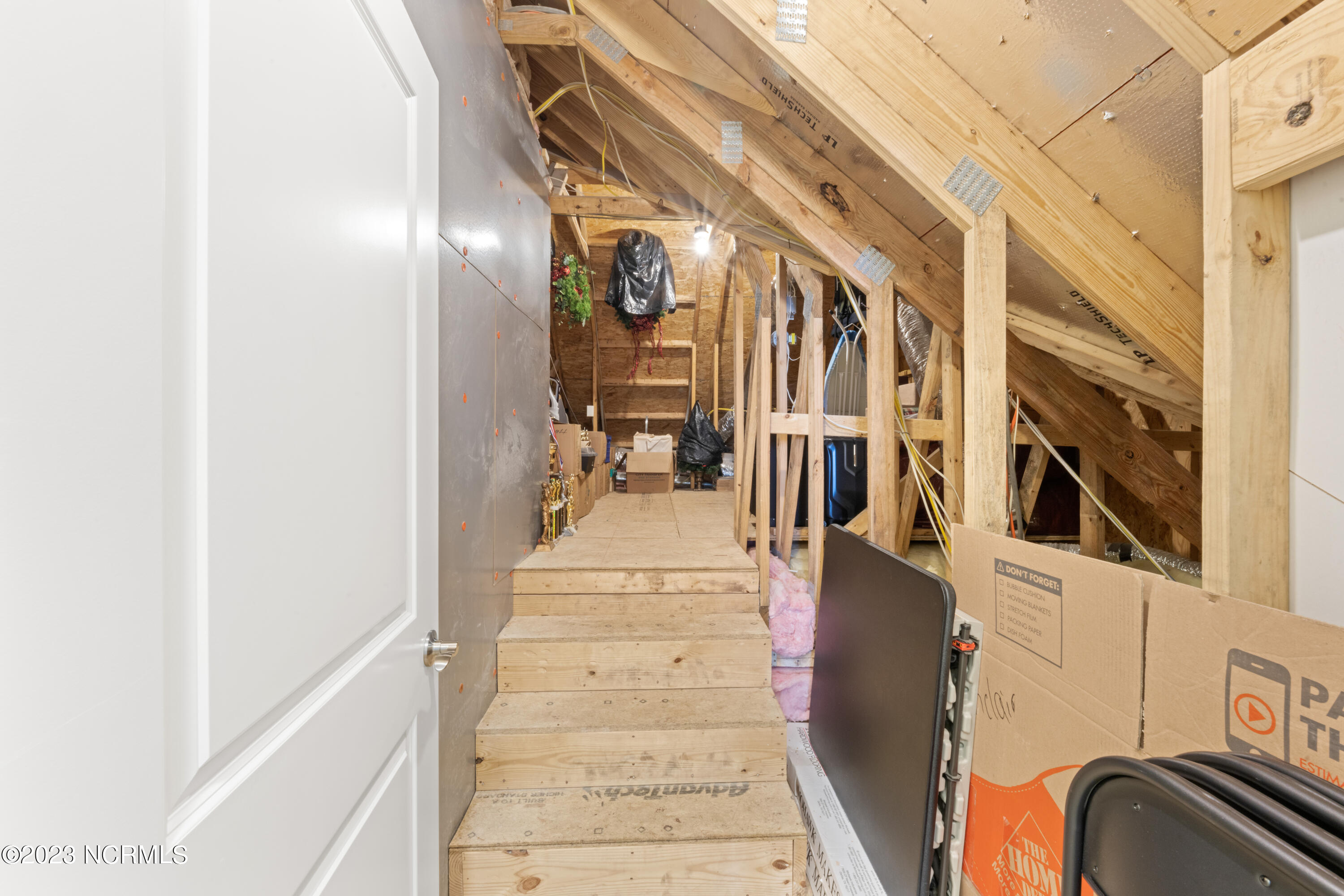 2926 Moorings Way SE