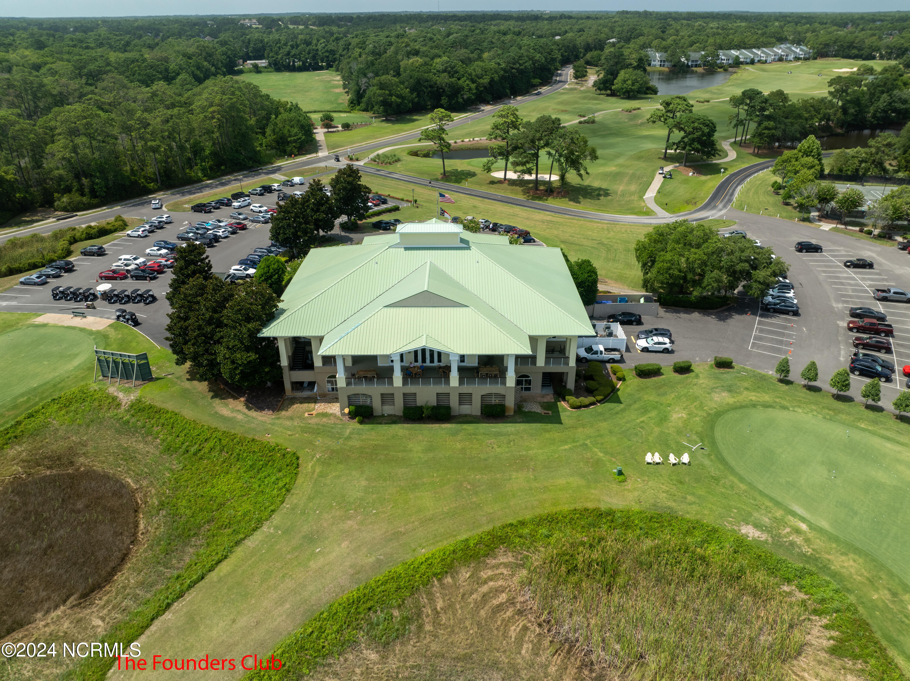 2926 Moorings Way SE