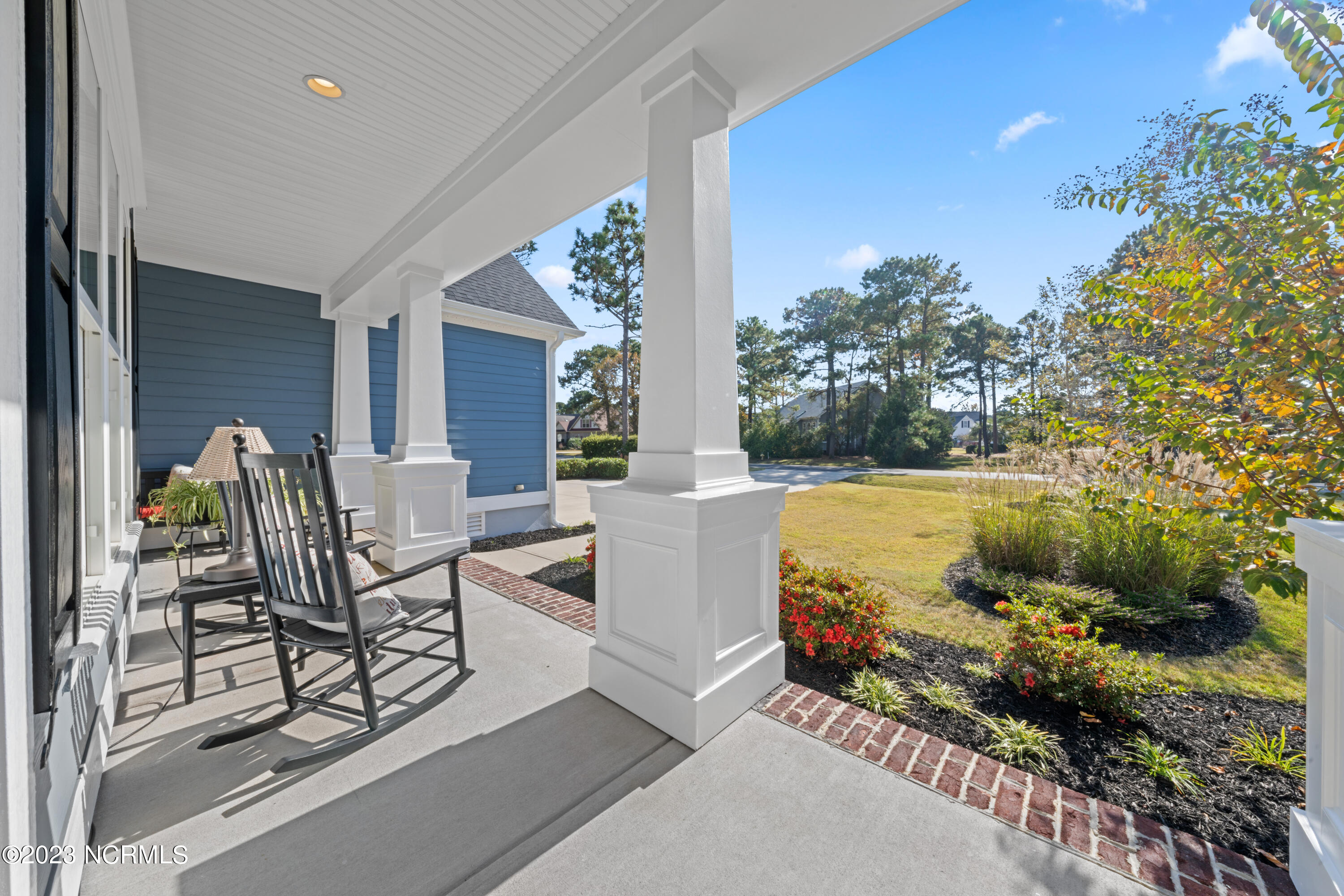 2926 Moorings Way SE