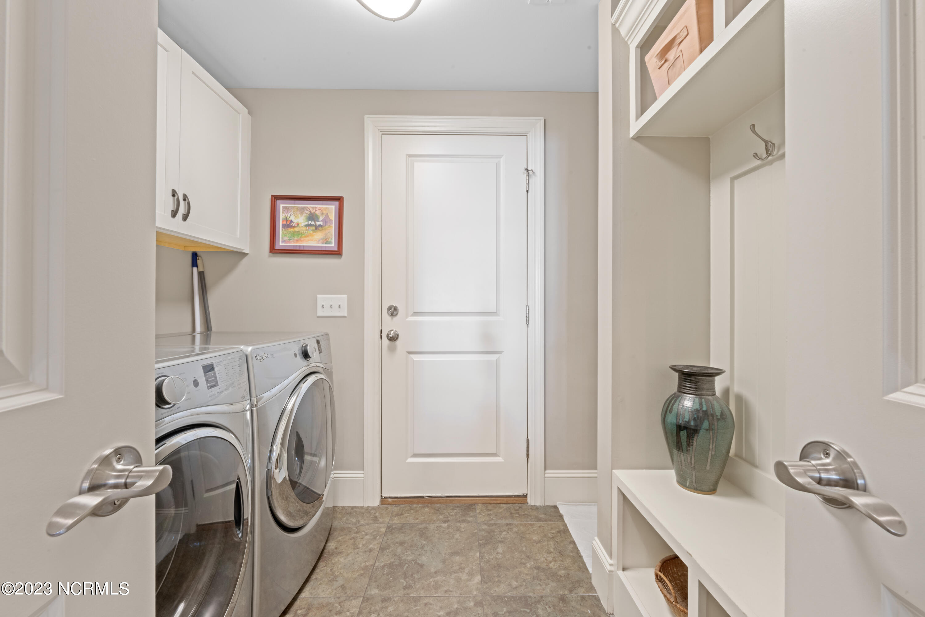 2926 Moorings Way SE