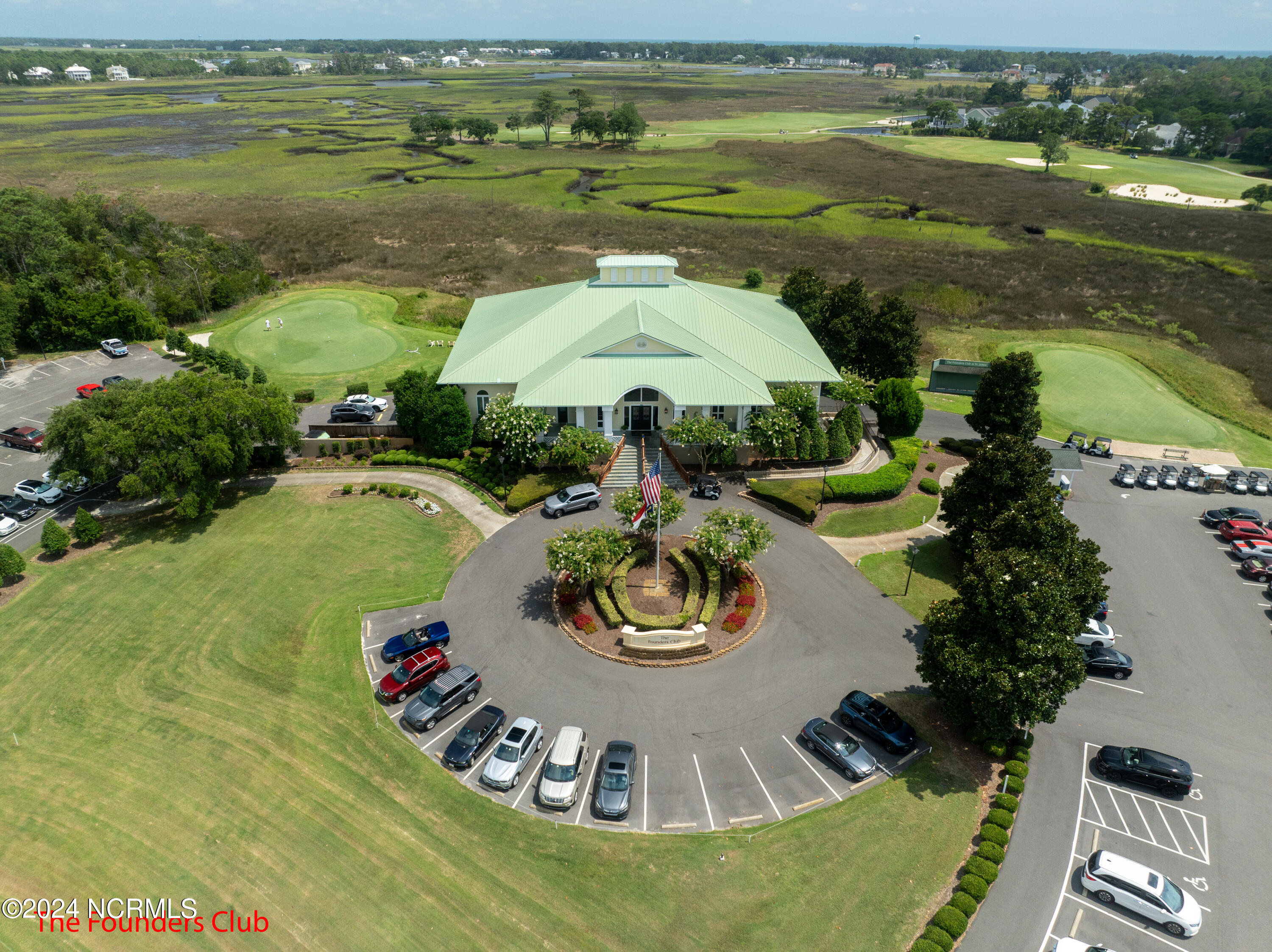 2926 Moorings Way SE