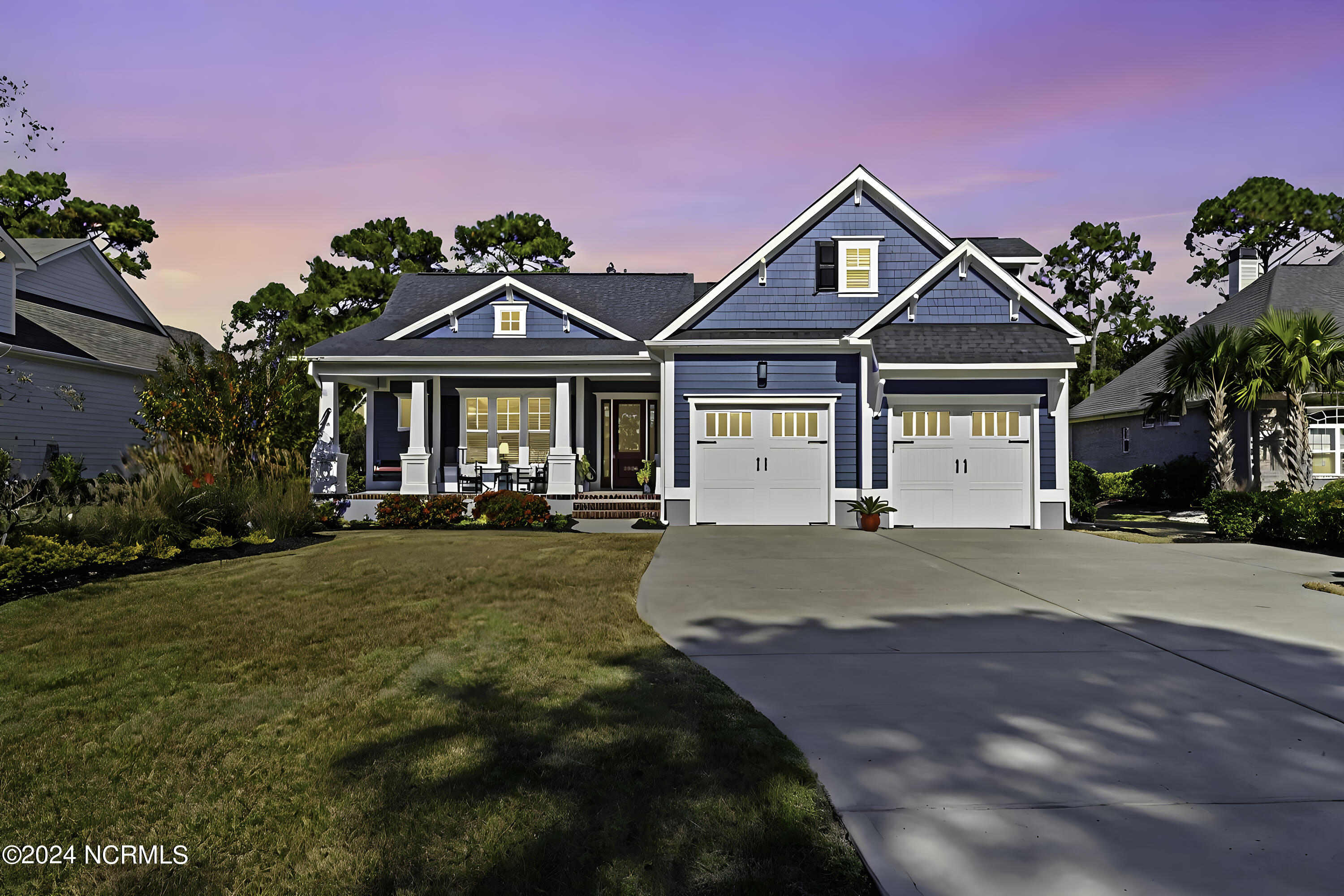 2926 Moorings Way SE