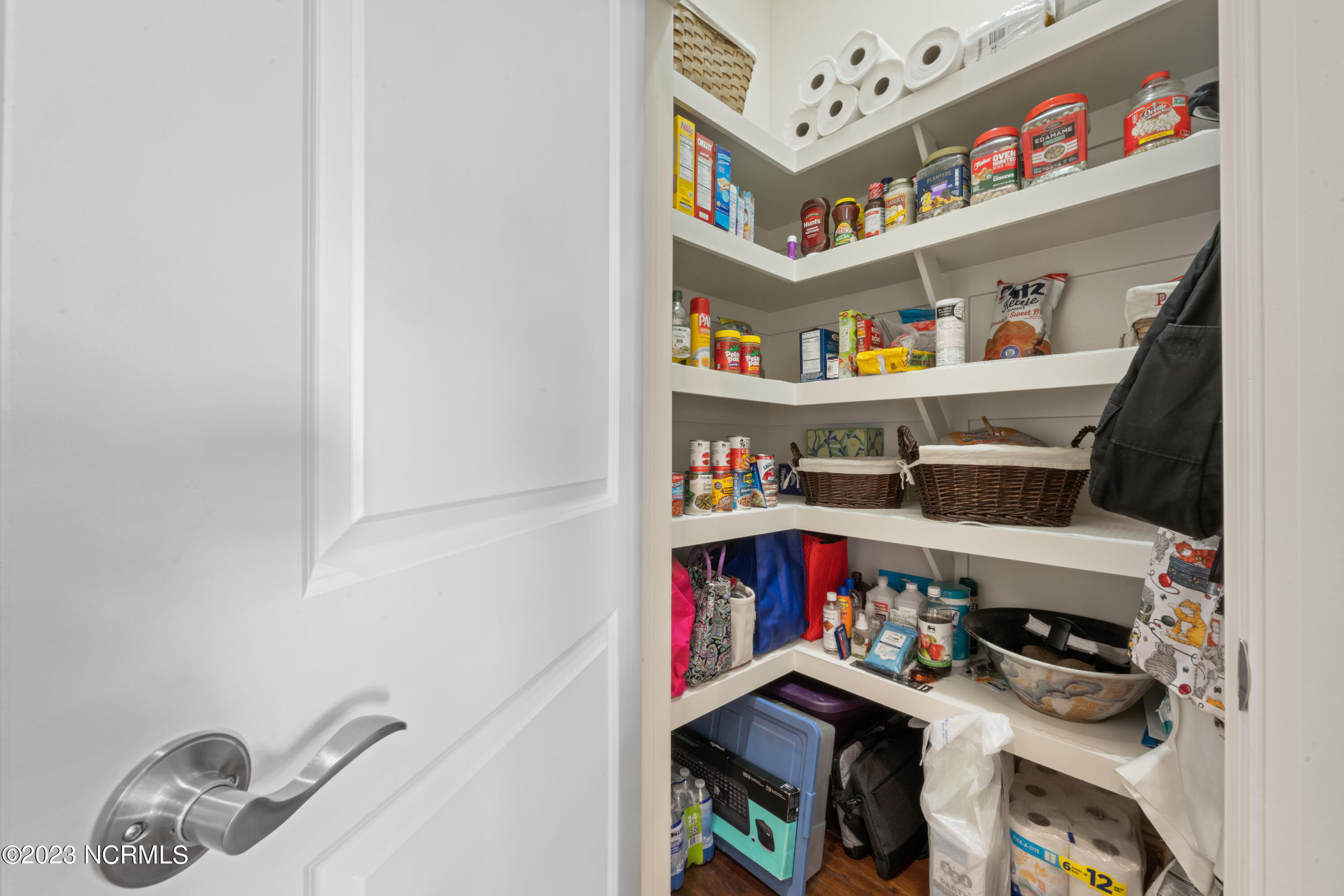 2926 Moorings Way SE