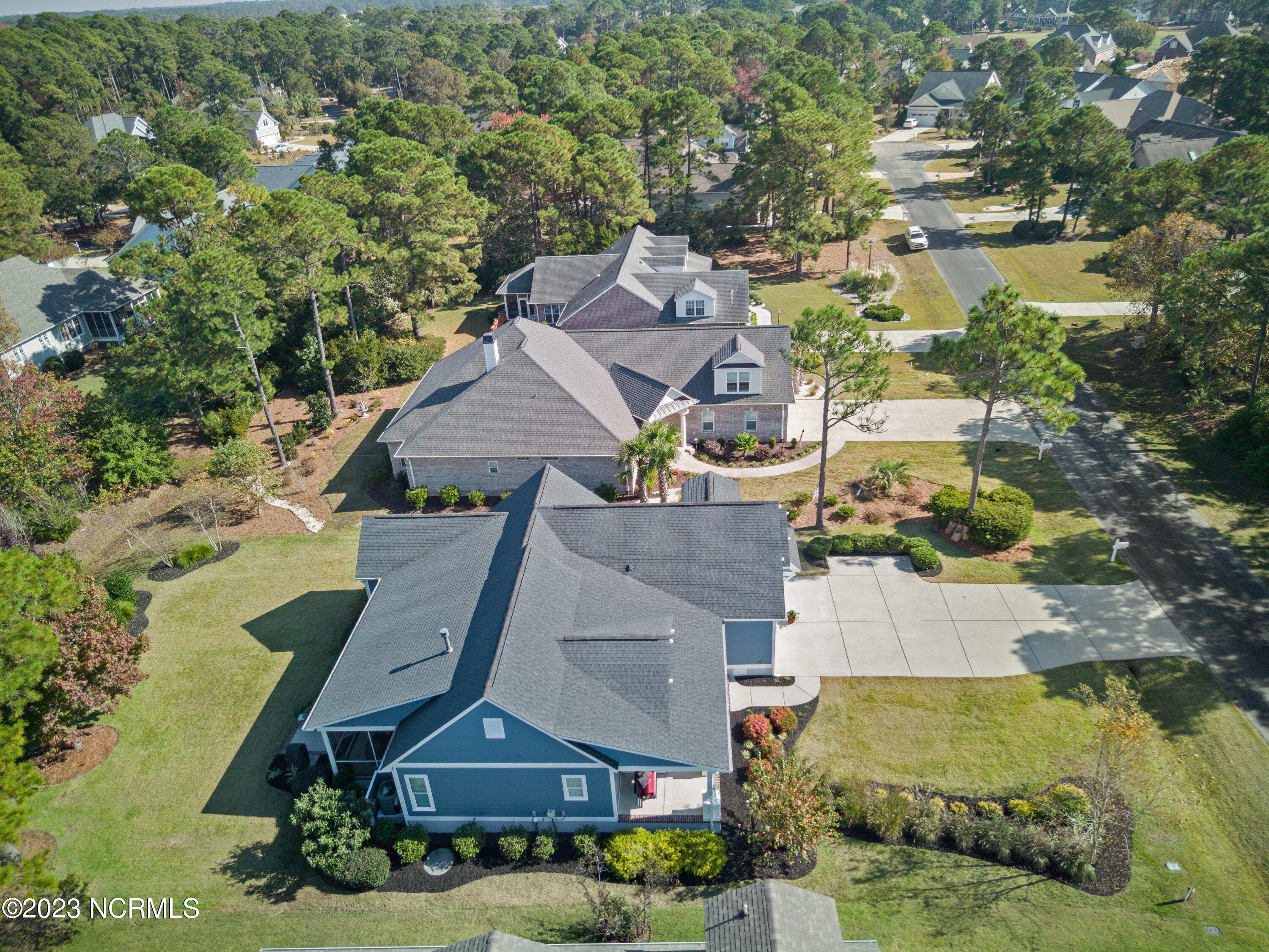 2926 Moorings Way SE