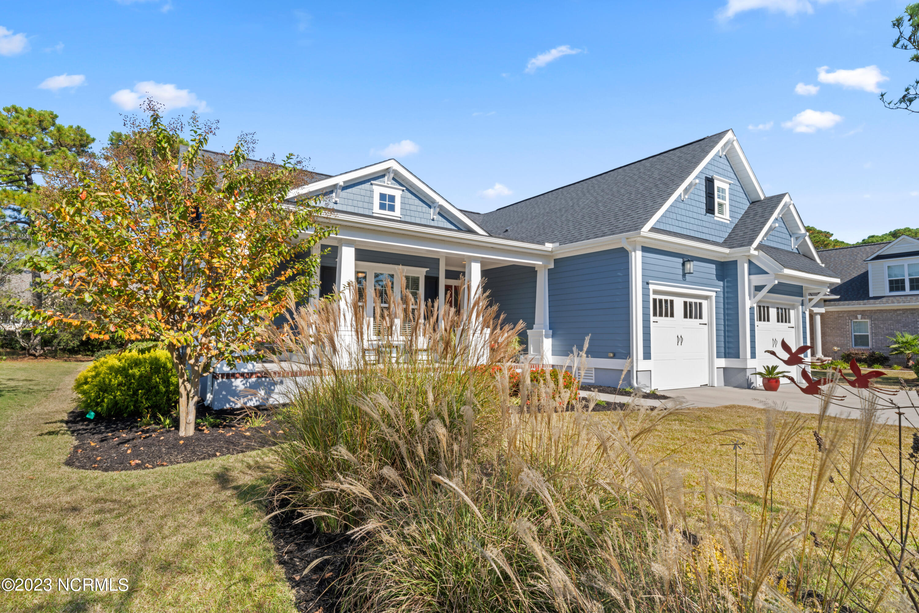 2926 Moorings Way SE