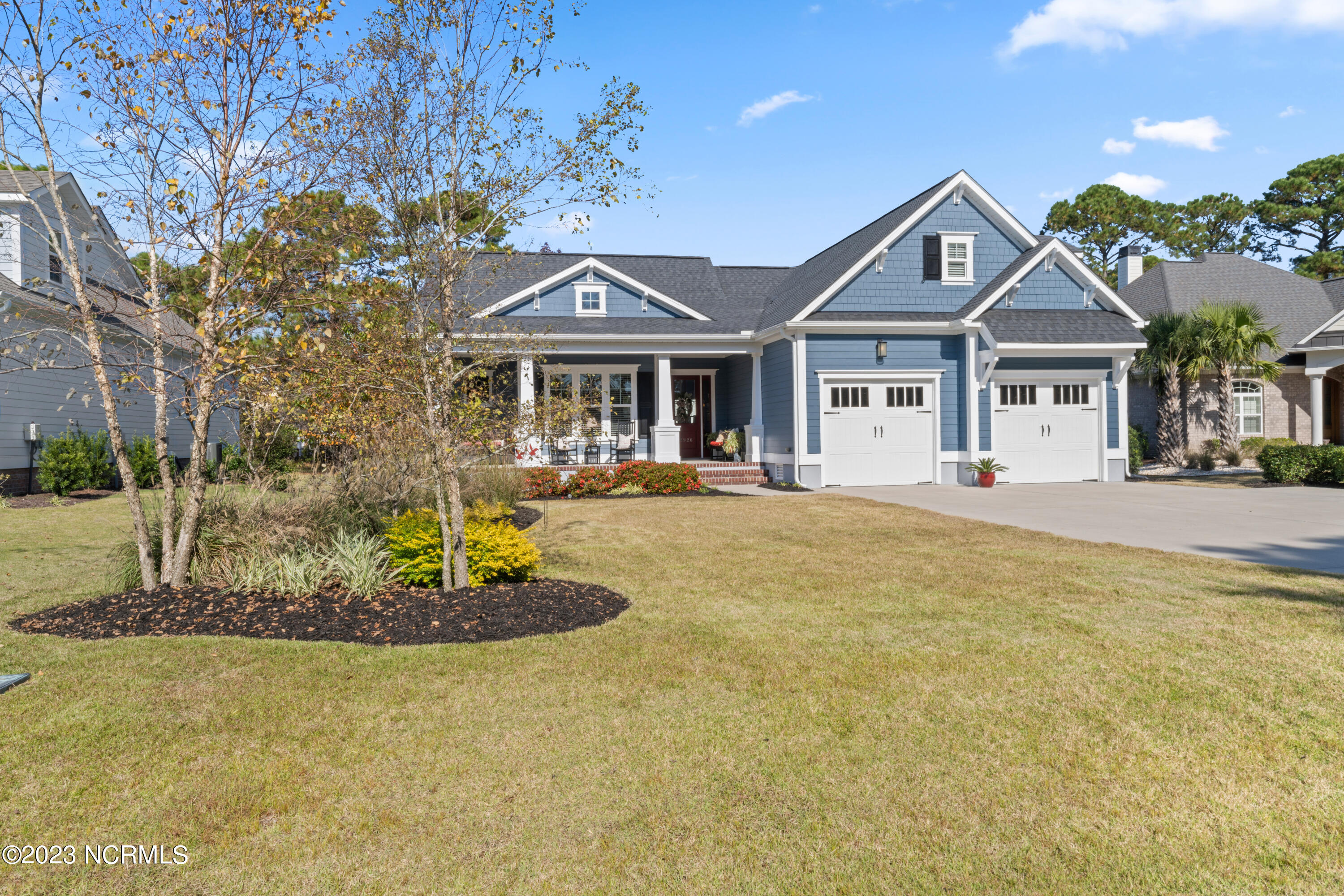 2926 Moorings Way SE