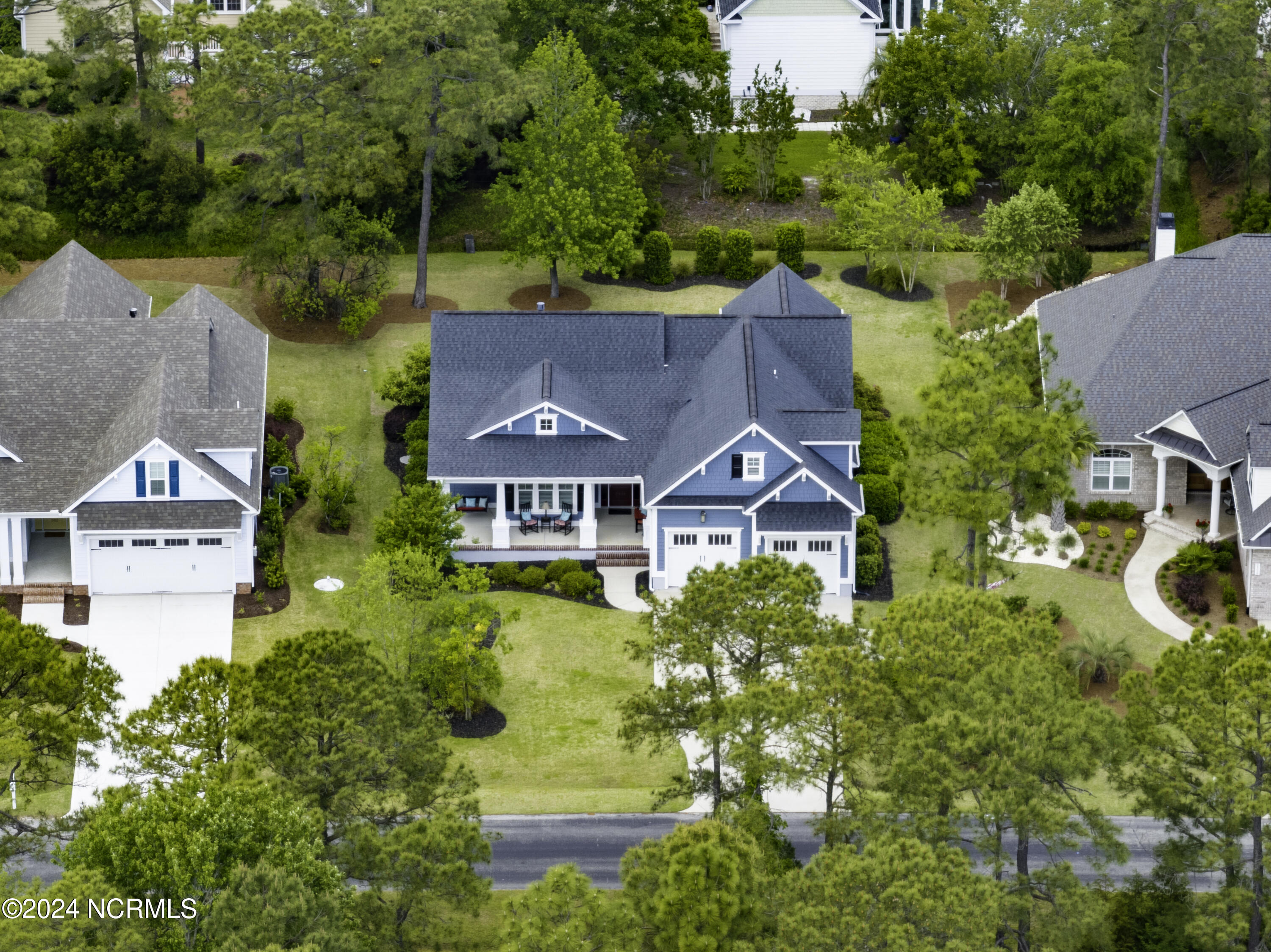 2926 Moorings Way SE