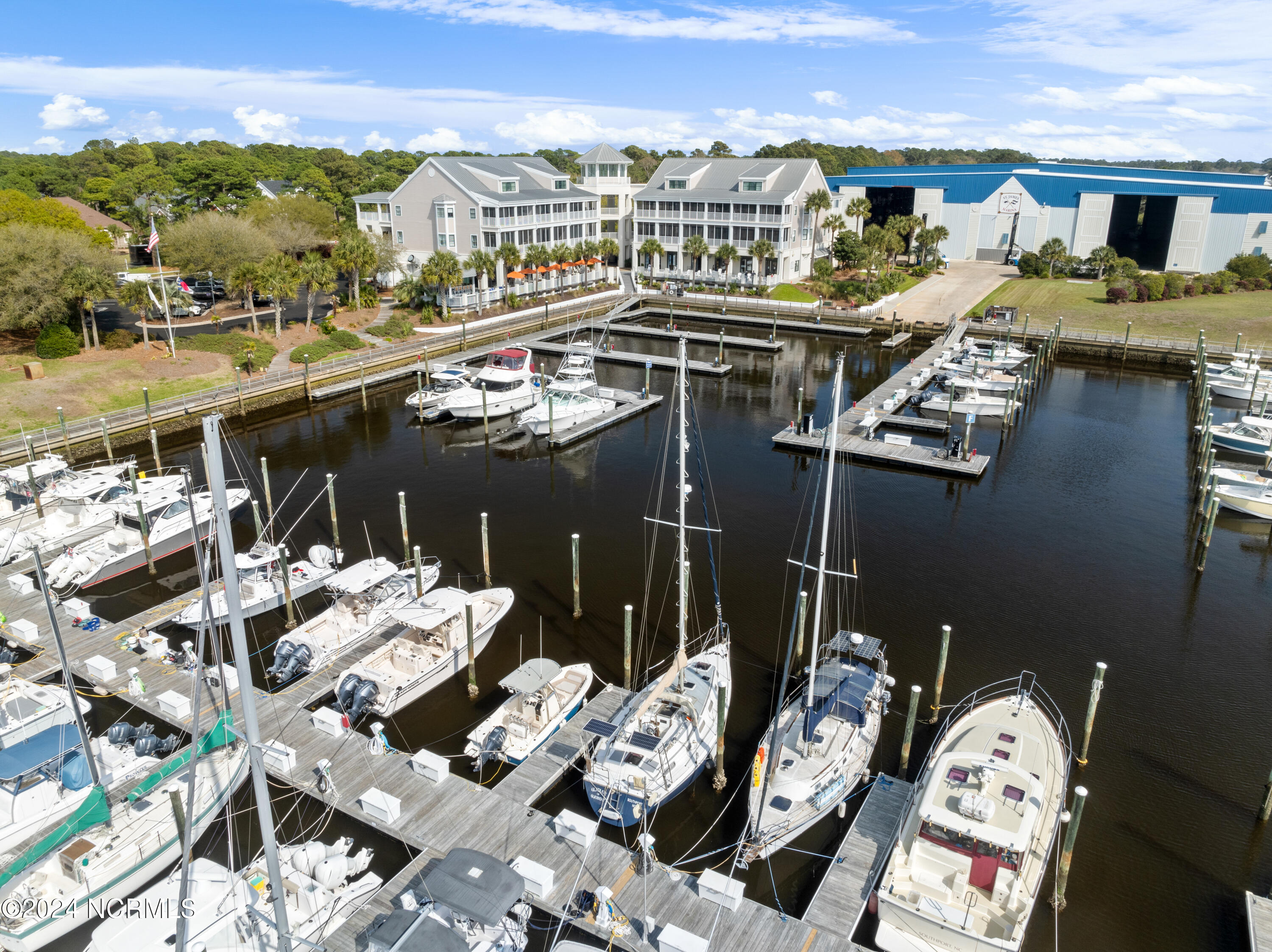 2926 Moorings Way SE