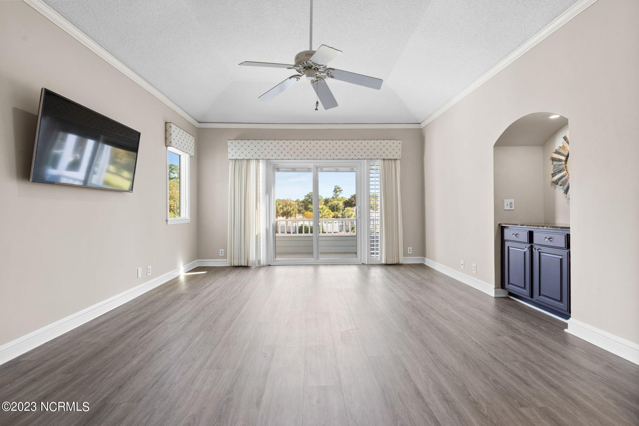 1710 Deerfield Drive SW, 4