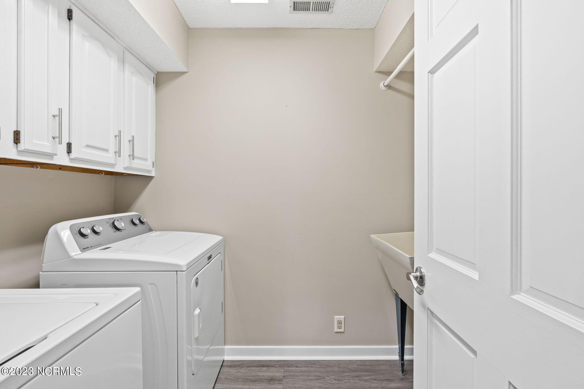 1710 Deerfield Drive SW, 4