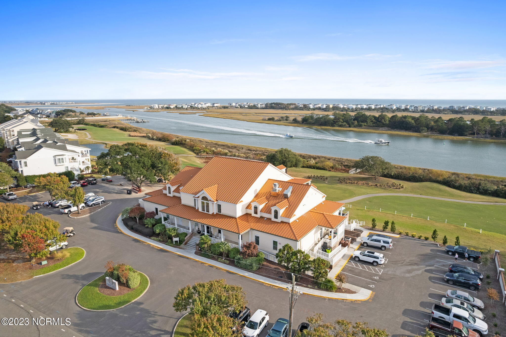 1710 Deerfield Drive SW, 4