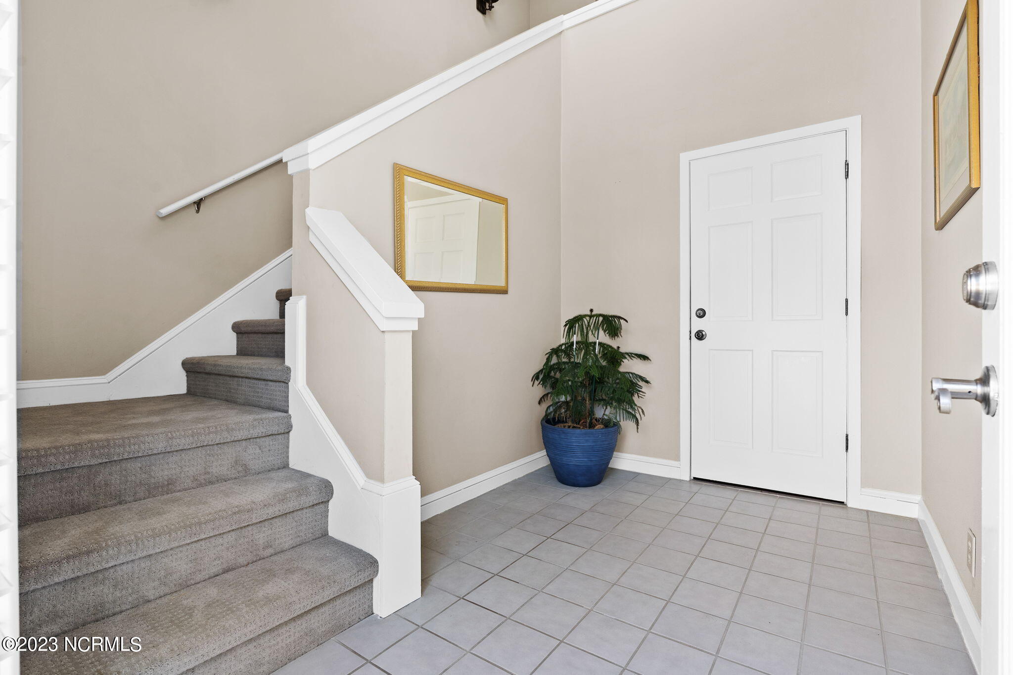 1710 Deerfield Drive SW, 4