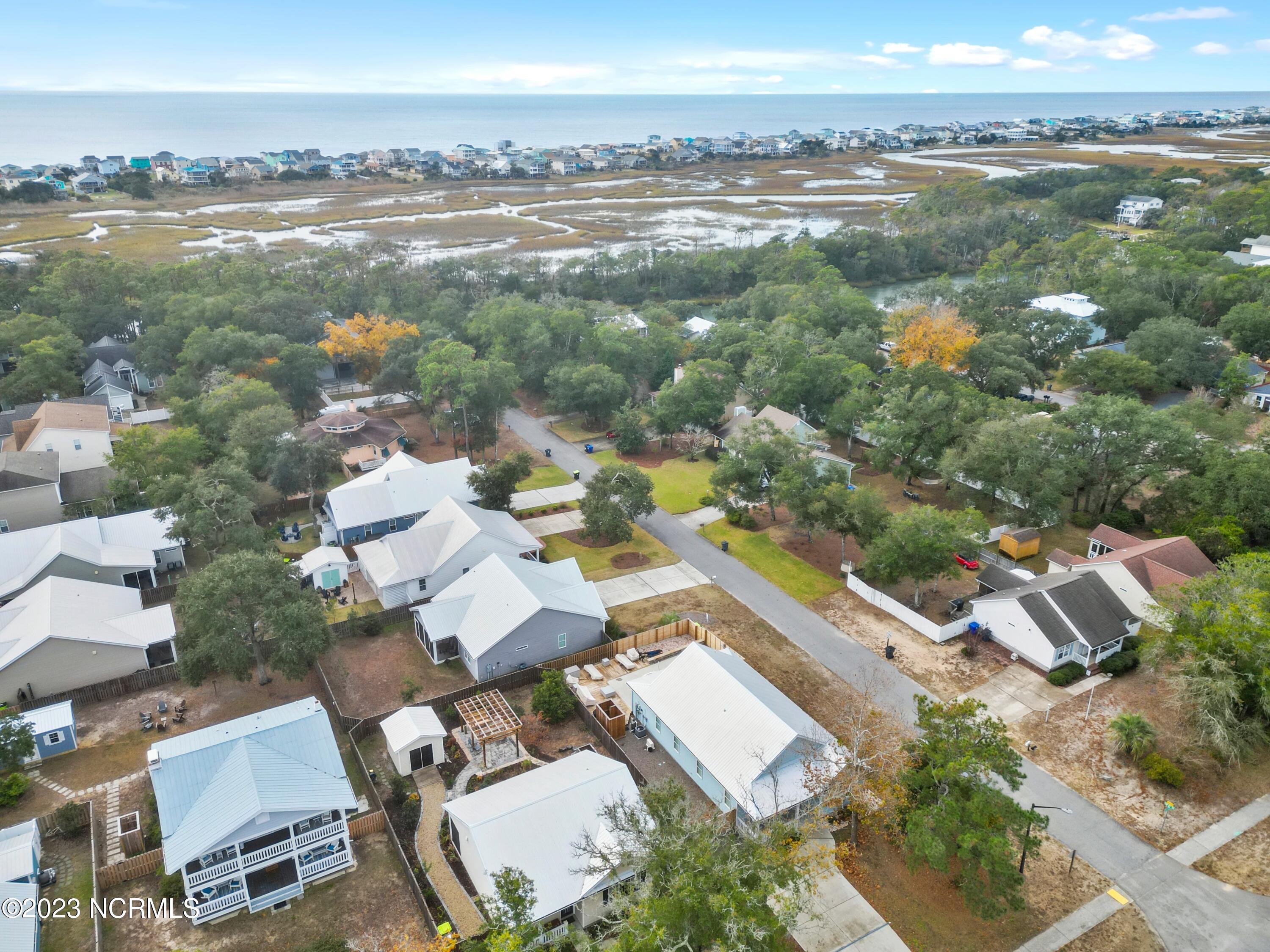 707 W Oak Island Drive