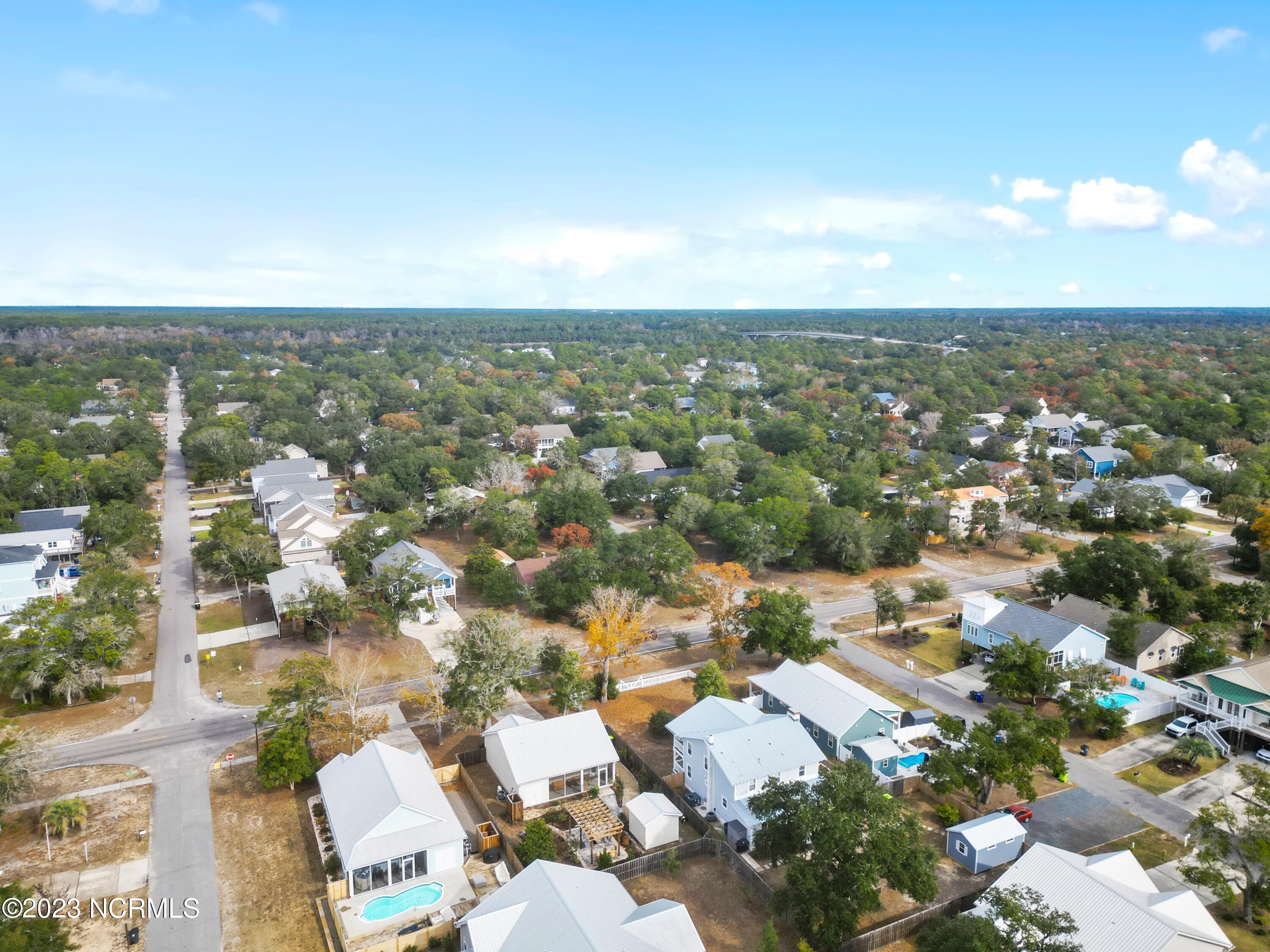 707 W Oak Island Drive