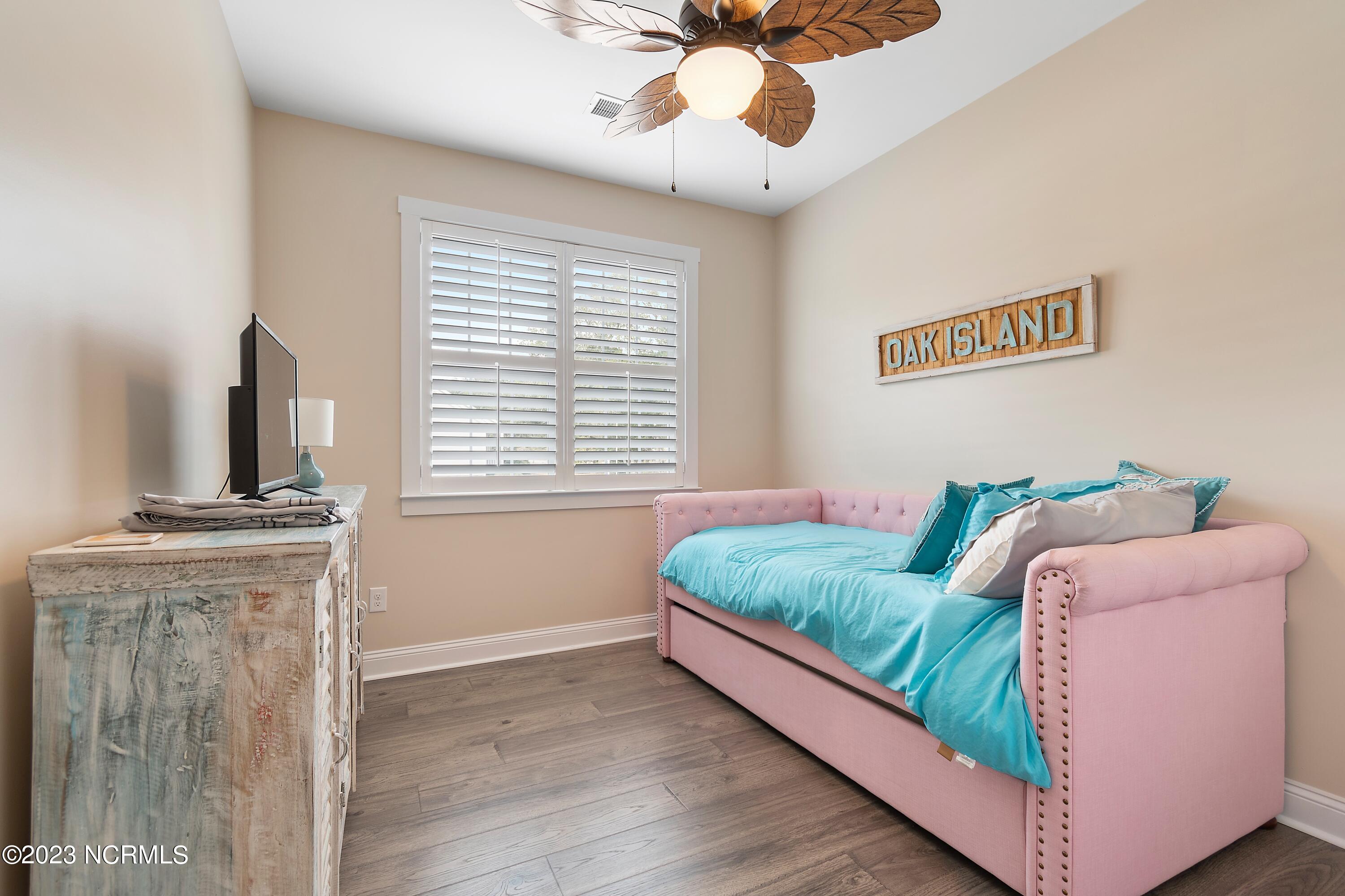 707 W Oak Island Drive