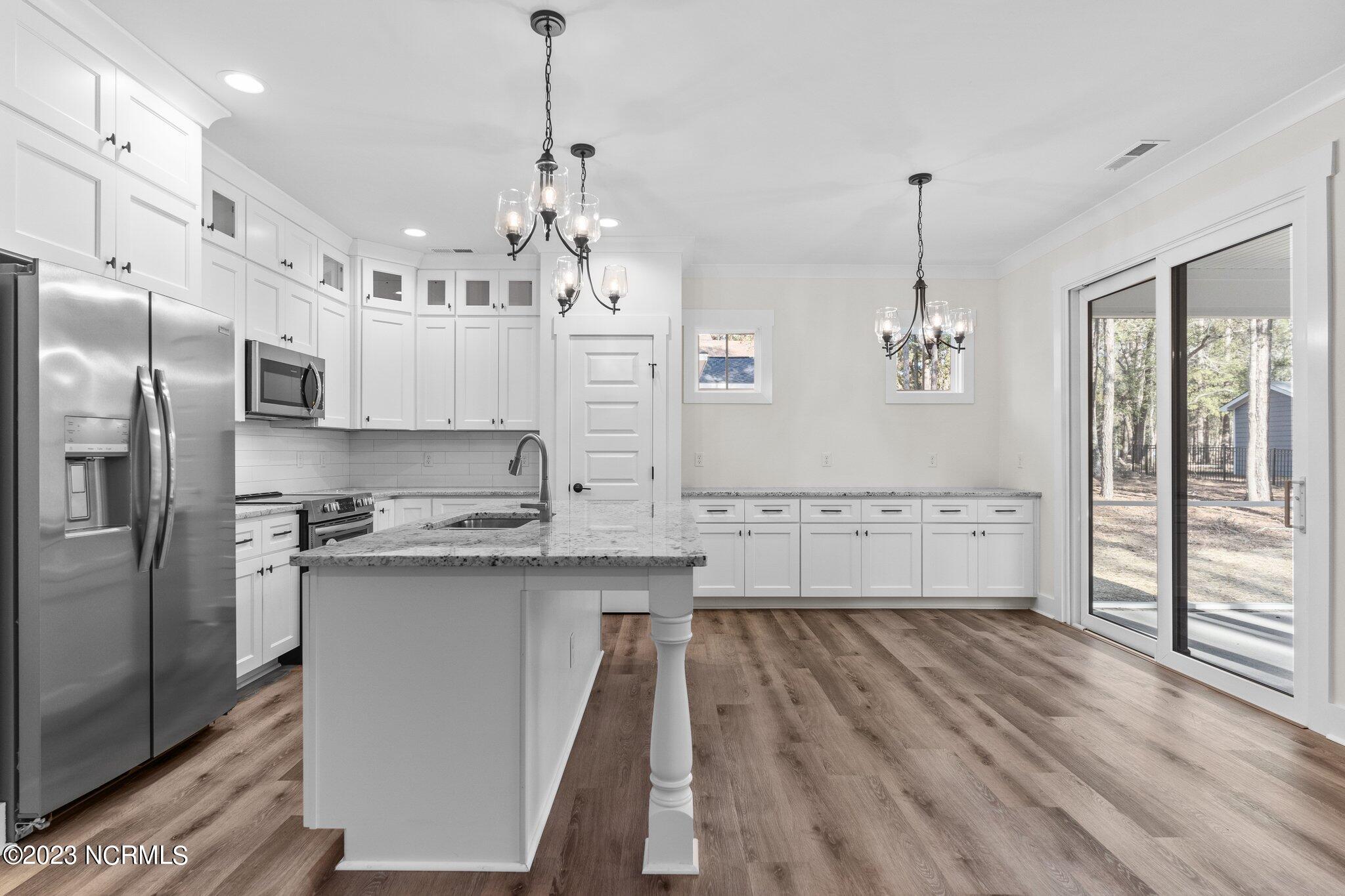 3012 River Hills Drive SW