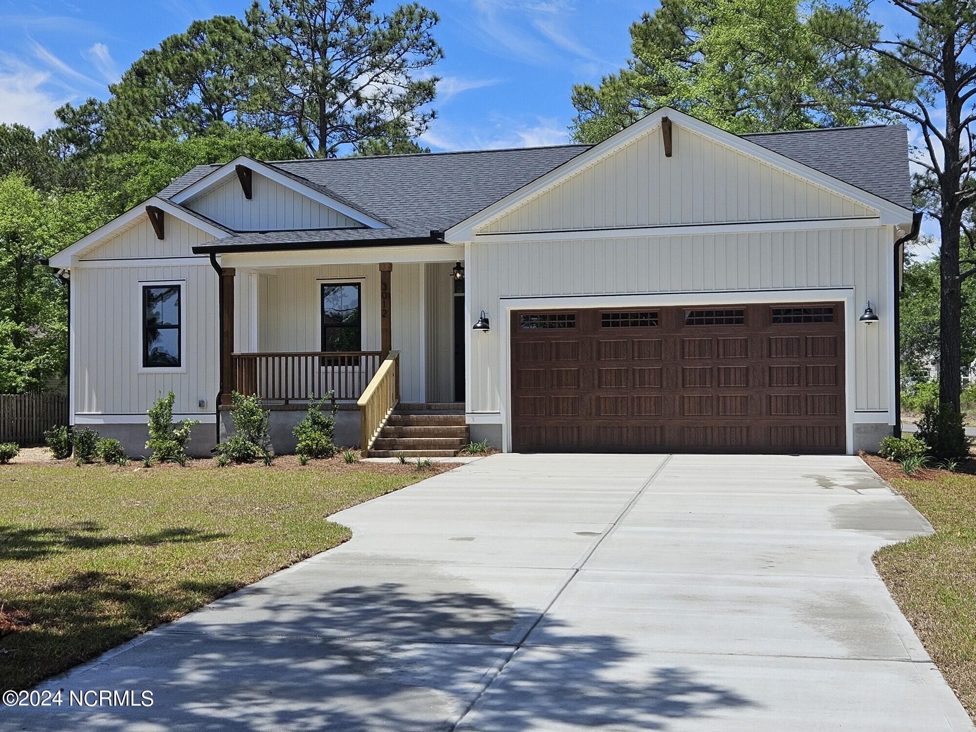 3012 River Hills Drive SW