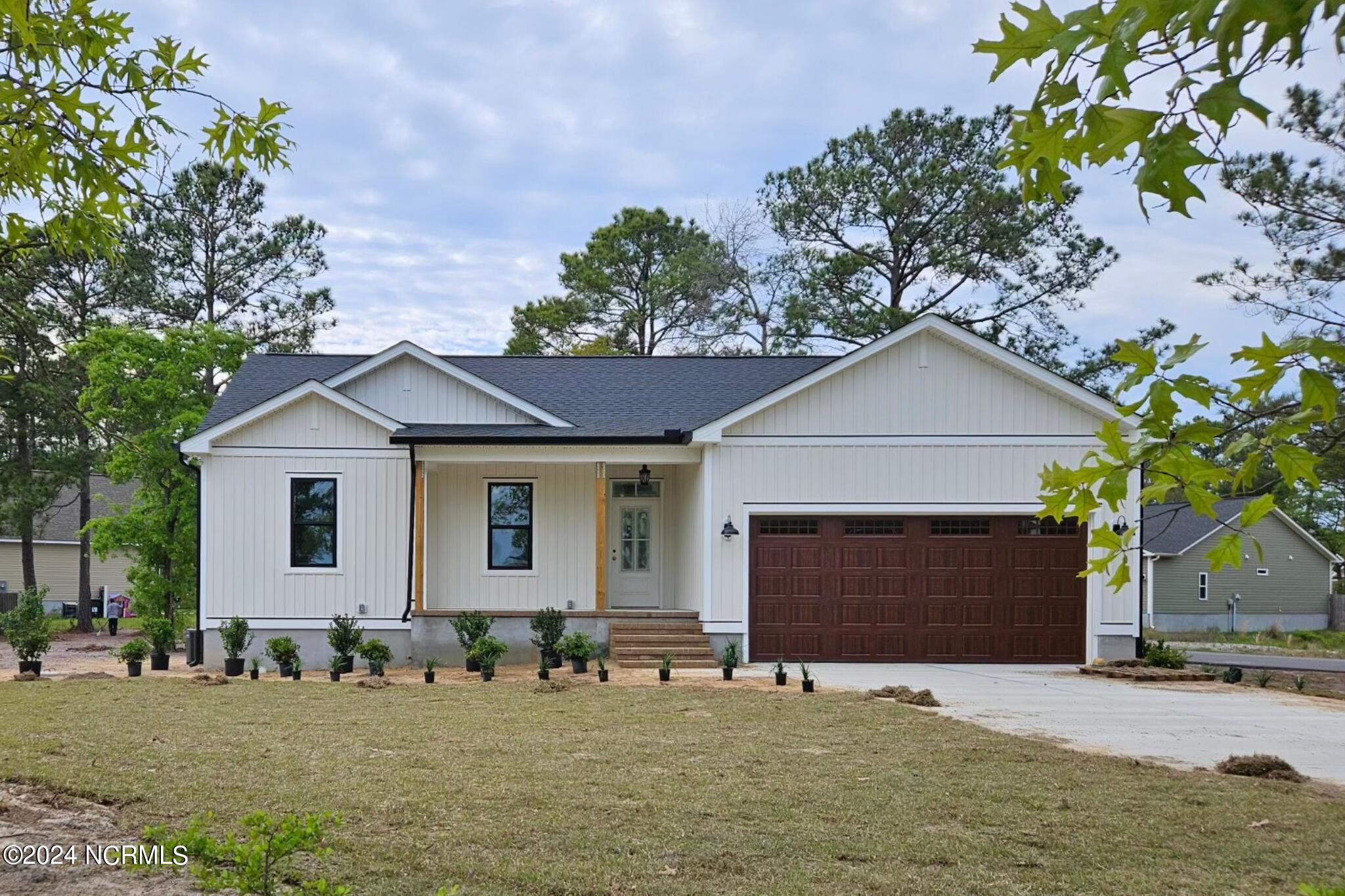 3012 River Hills Drive SW