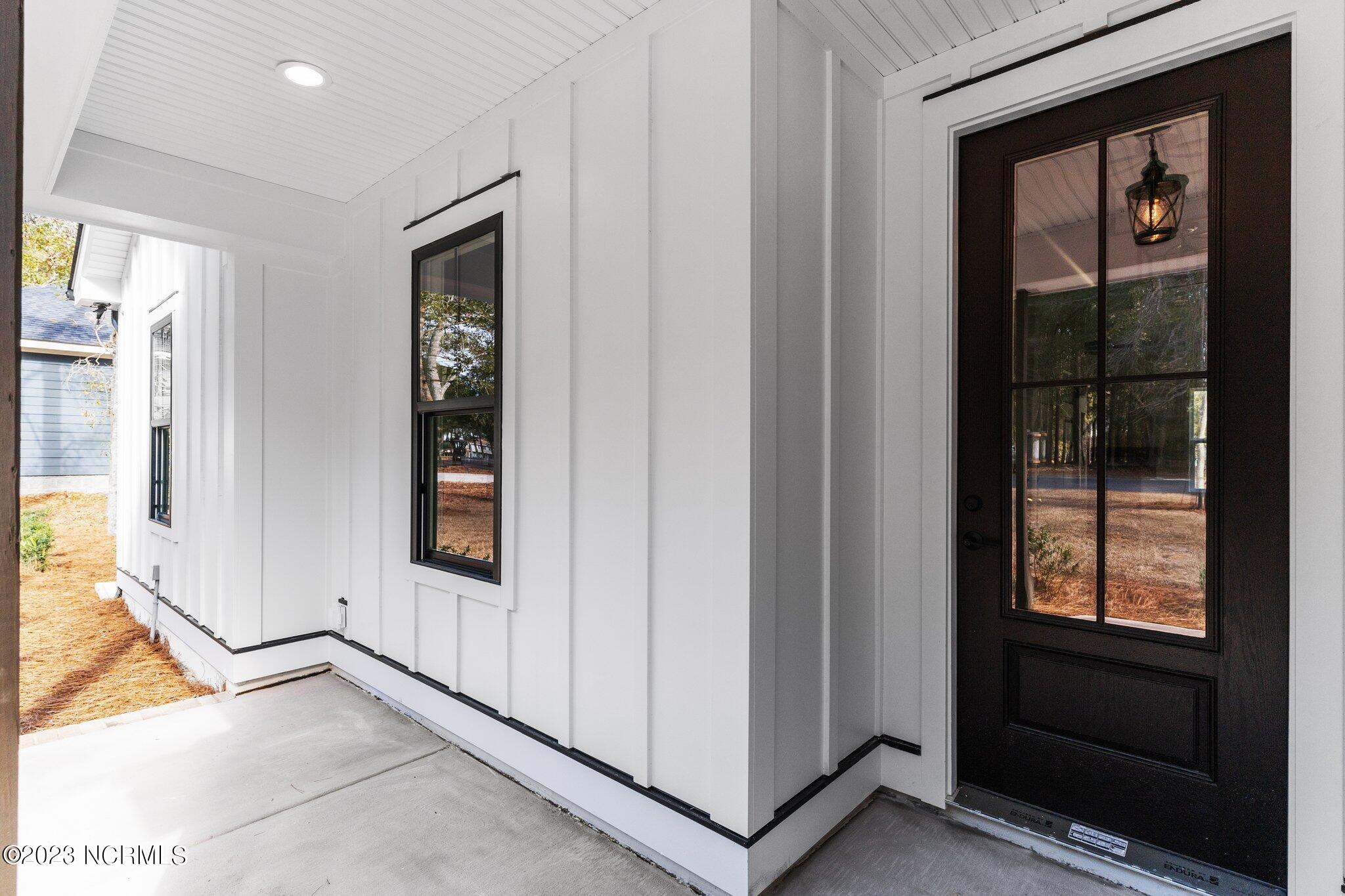 3012 River Hills Drive SW