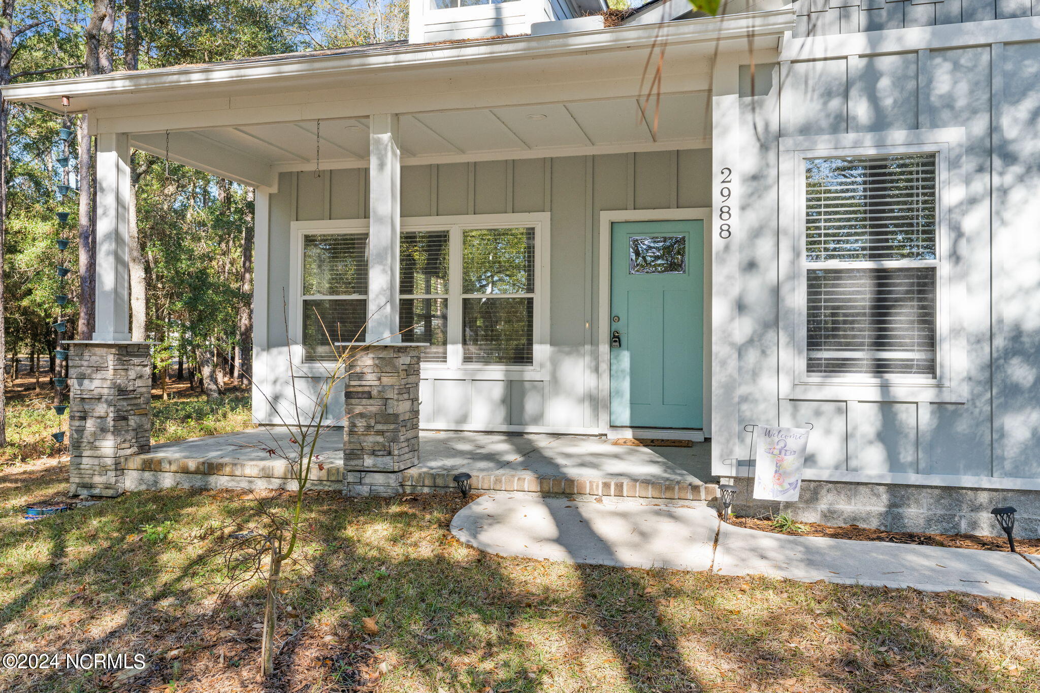 2988 Island Drive SE