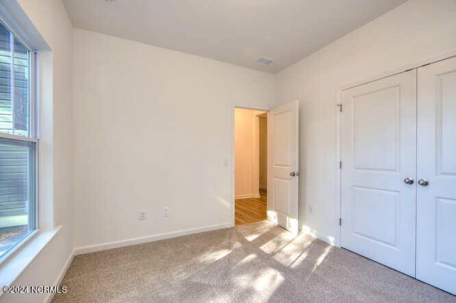 2504 Kenton Court SE, 38