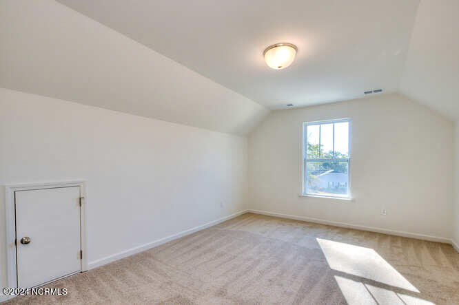 2504 Kenton Court SE, 38