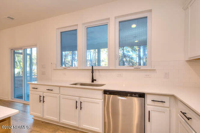 2504 Kenton Court SE, 38