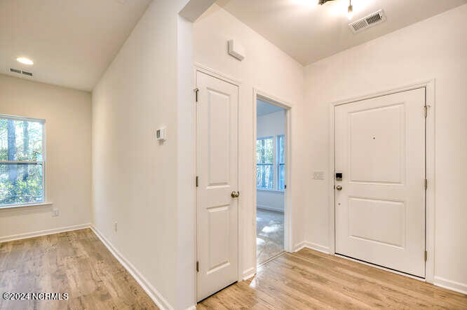 2504 Kenton Court SE, 38