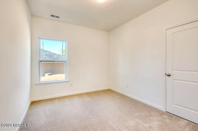 2504 Kenton Court SE, 38