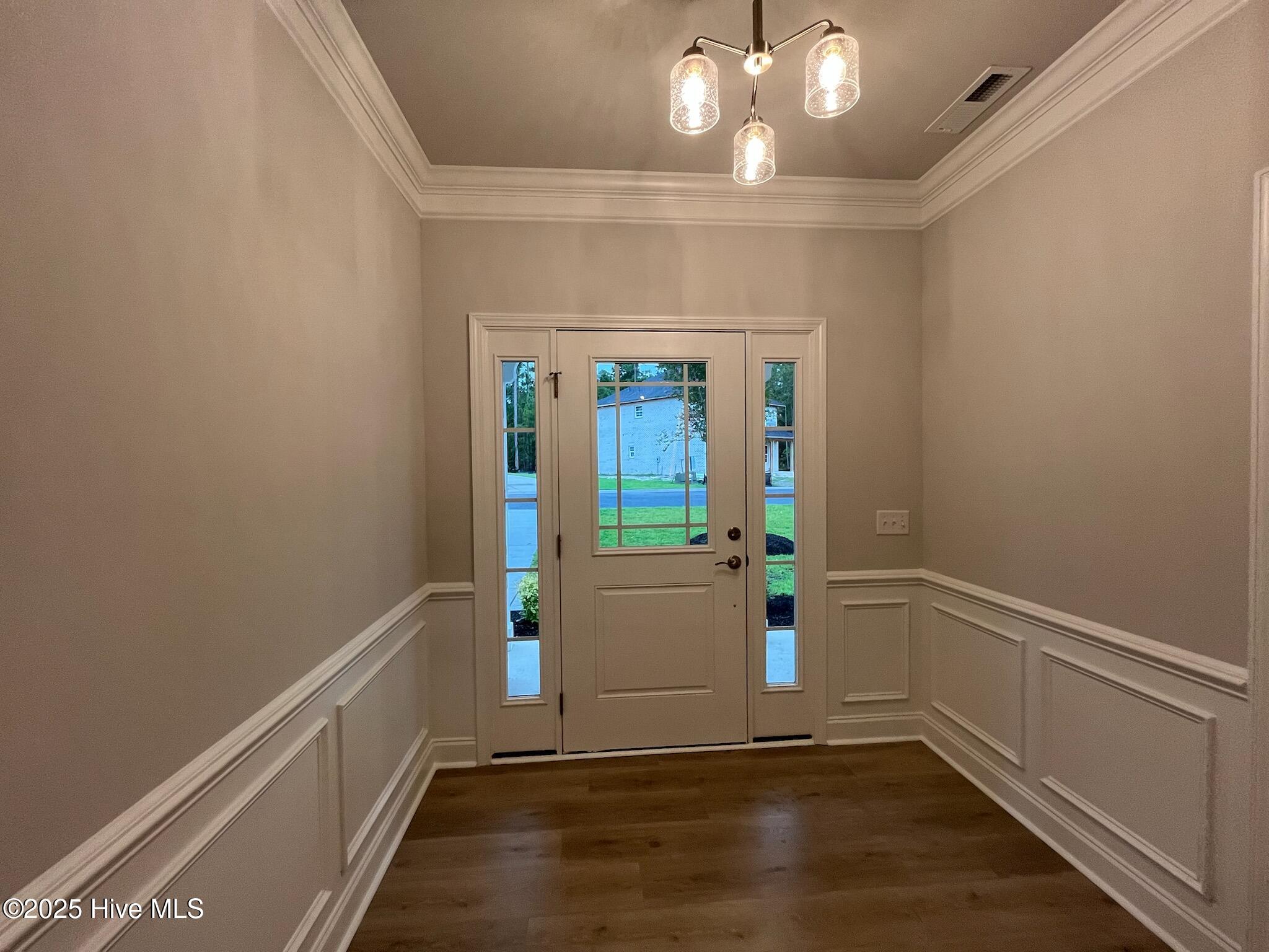 1224 Mandevilla Drive SE