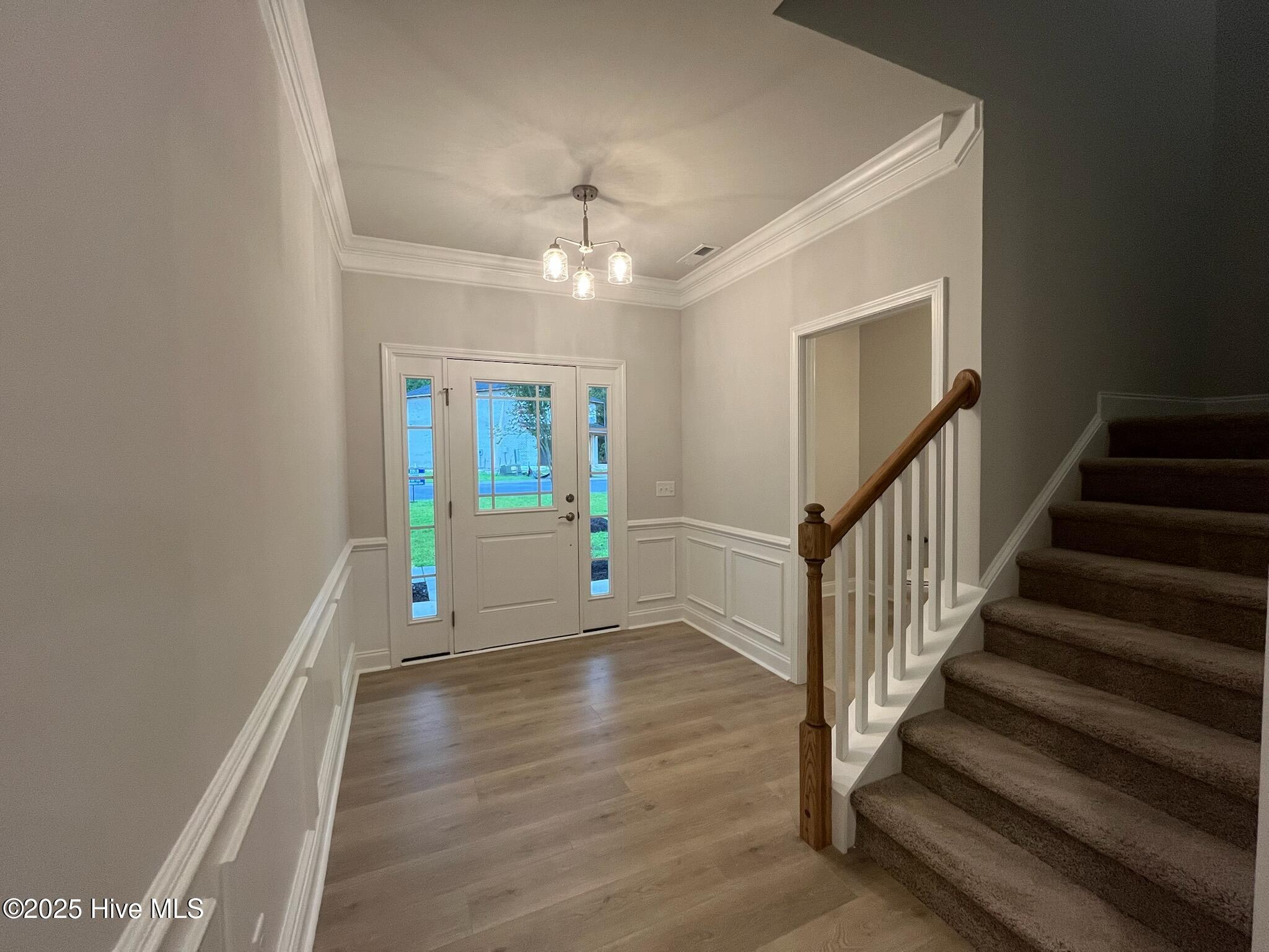 1224 Mandevilla Drive SE