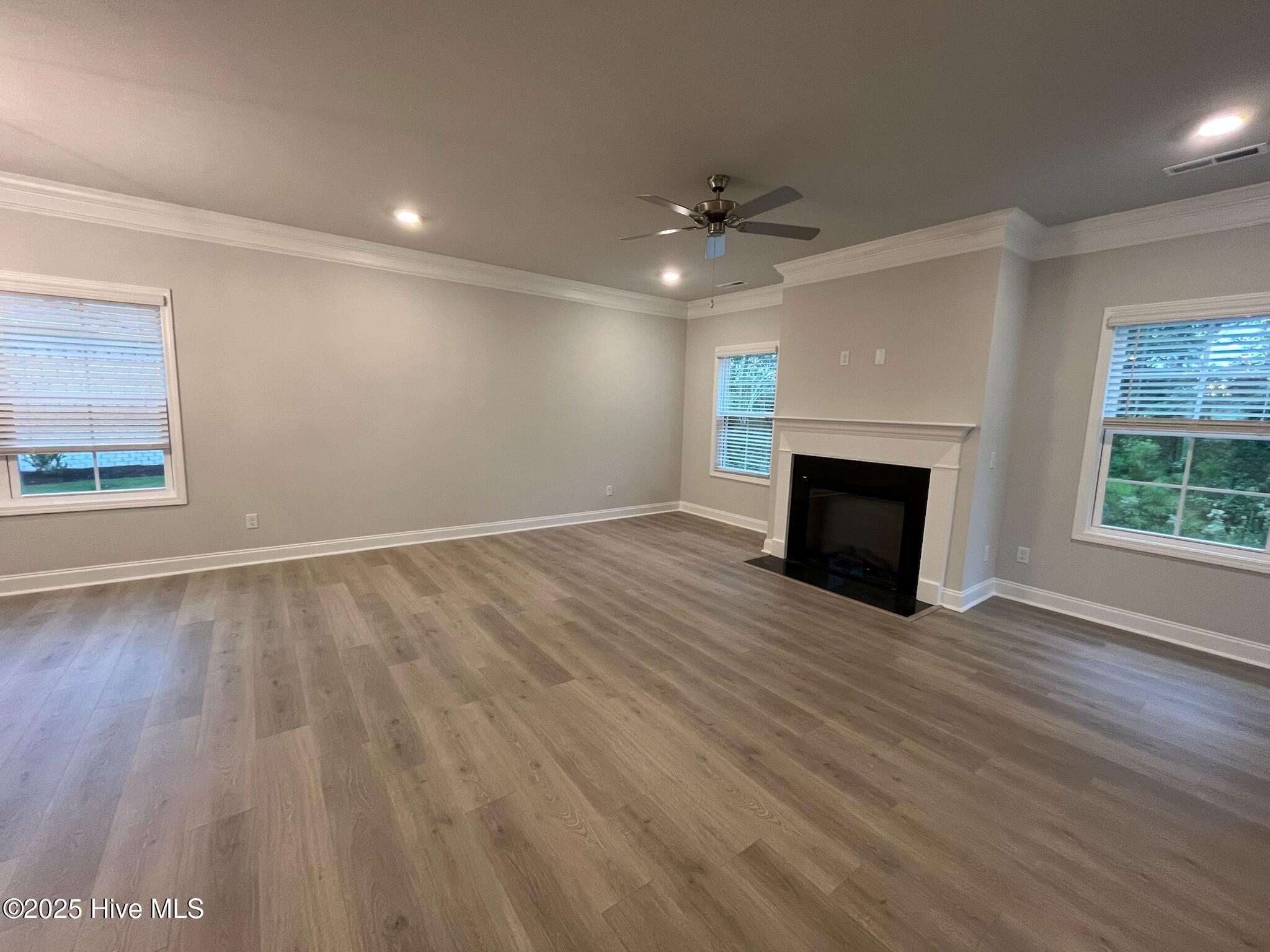 1224 Mandevilla Drive SE